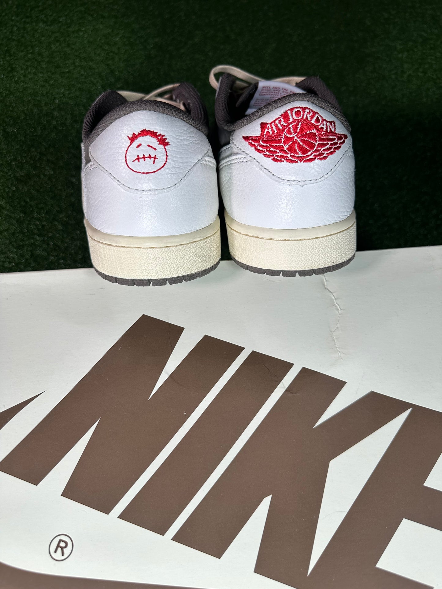 Jordan 1 Retro Low OG SP Travis Scott Reverse Mocha Worn Once