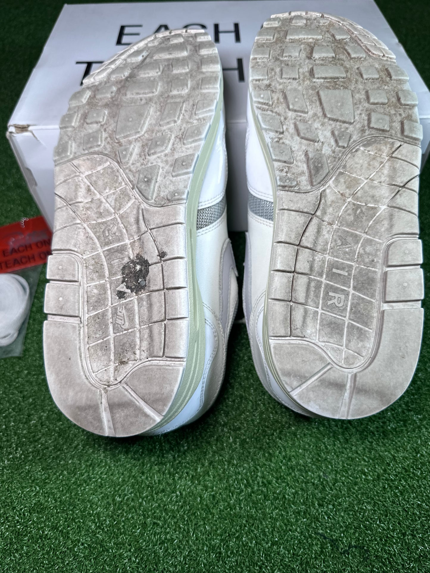 Nike Air Max 1 Patta Waves White USED