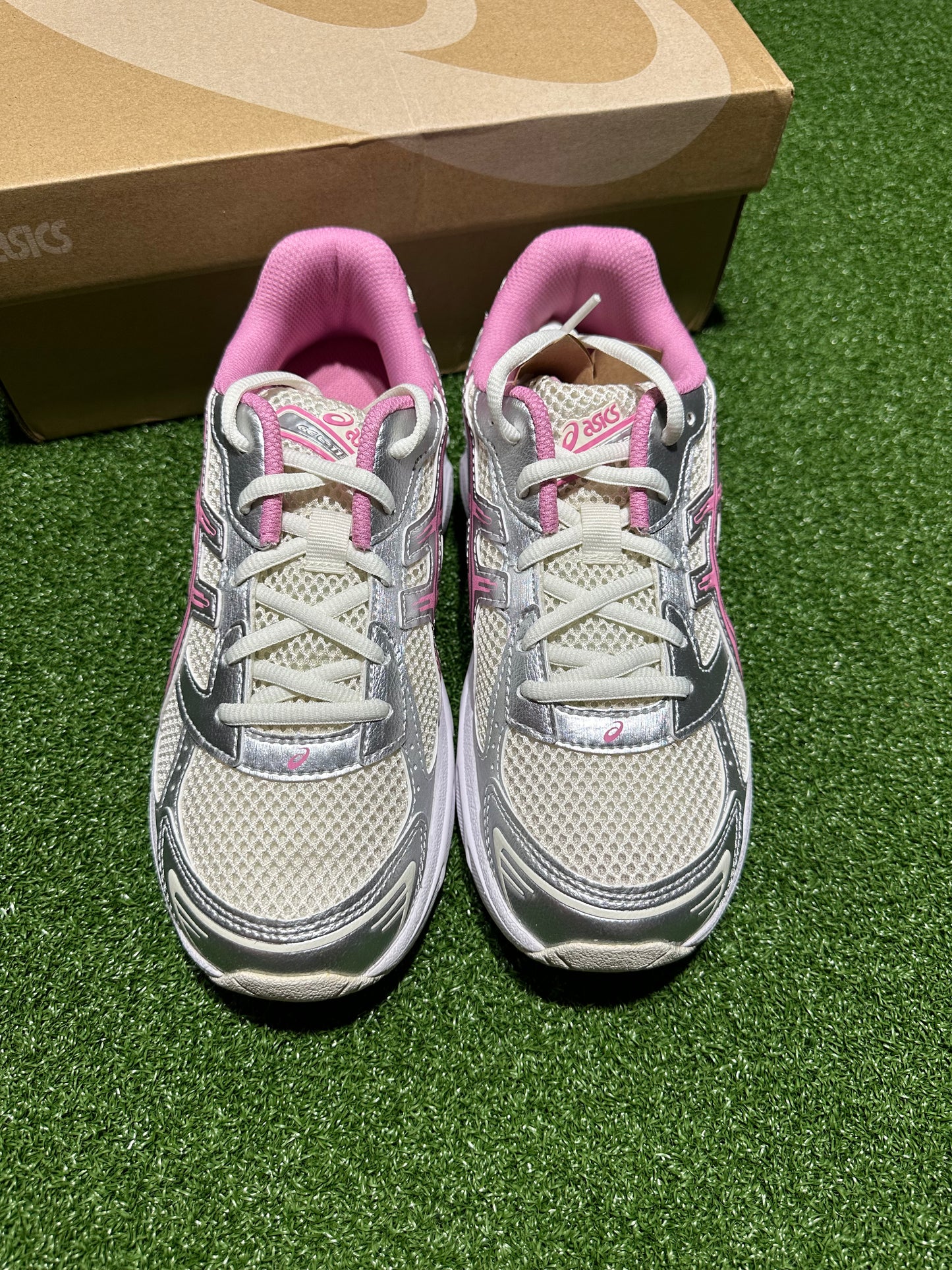 ASICS Gel-1130 Cream Sweet Pink GS authentic youth sneakers front view