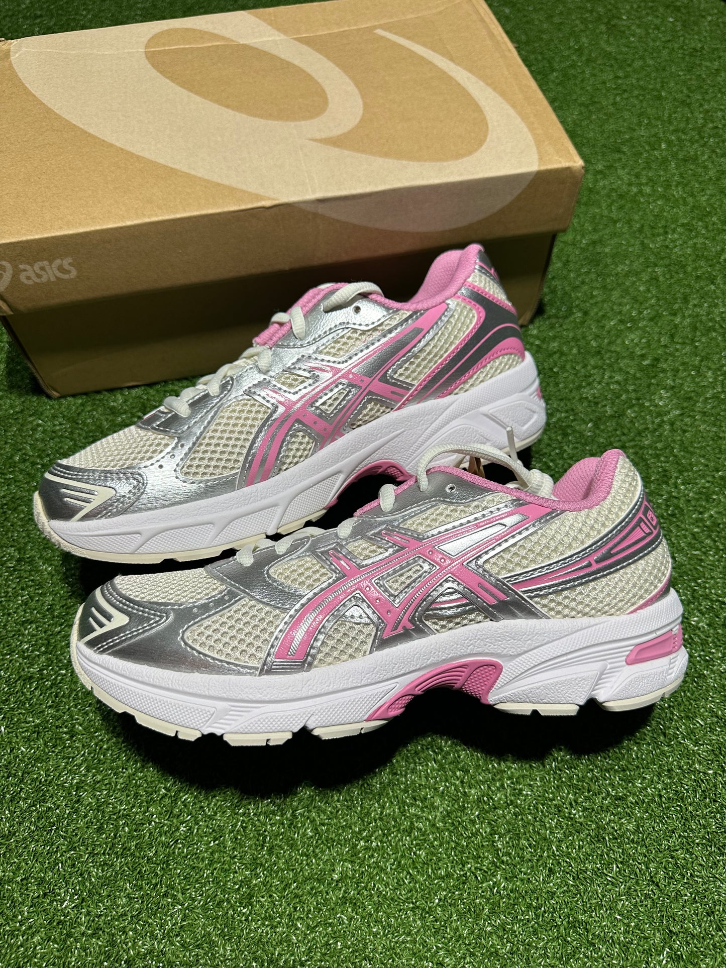 ASICS Gel-1130 GS Cream Sweet Pink running sneakers inside side profile