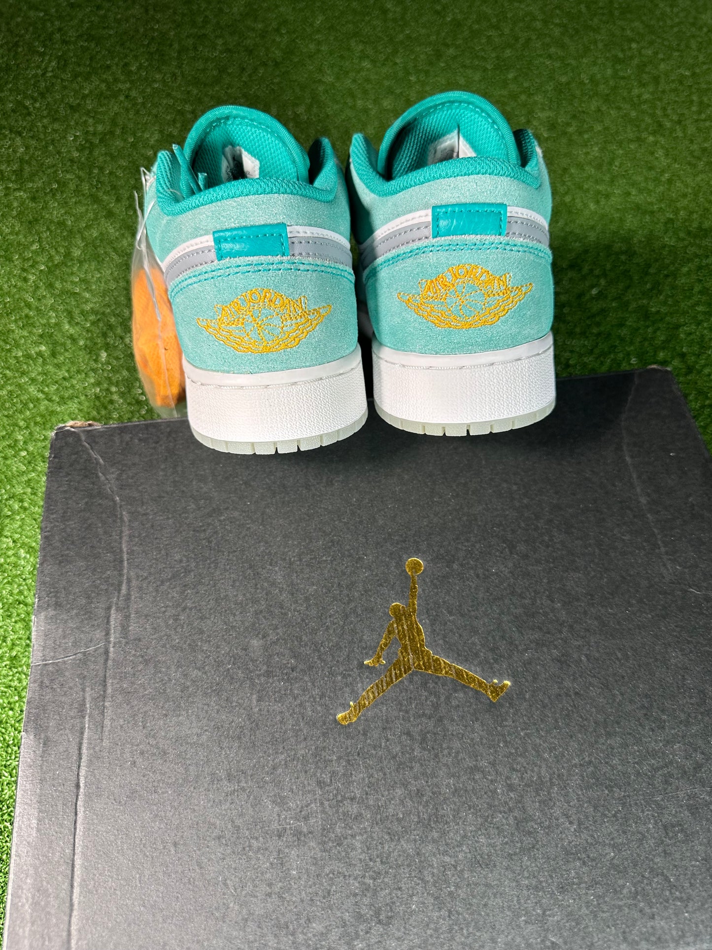 Jordan 1 Low New Emerald (GS)