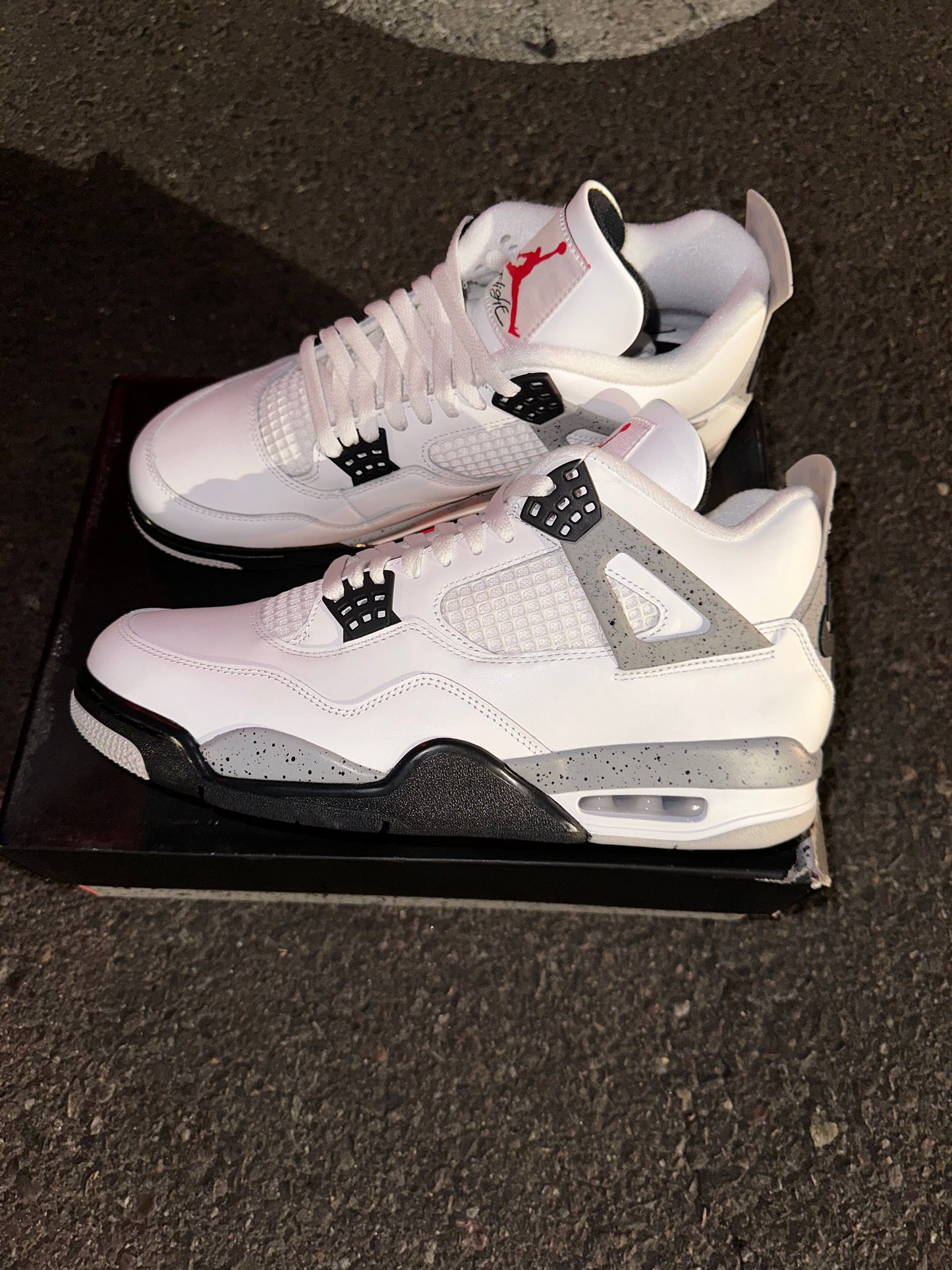 Jordan 4 Retro White Cement
