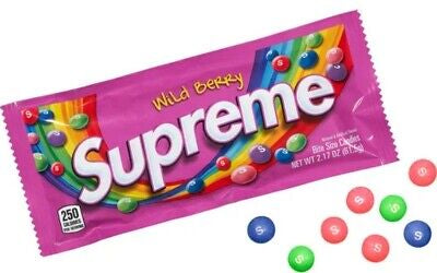 Juego de Skittles Supreme (no apto para consumo humano) rojo y morado