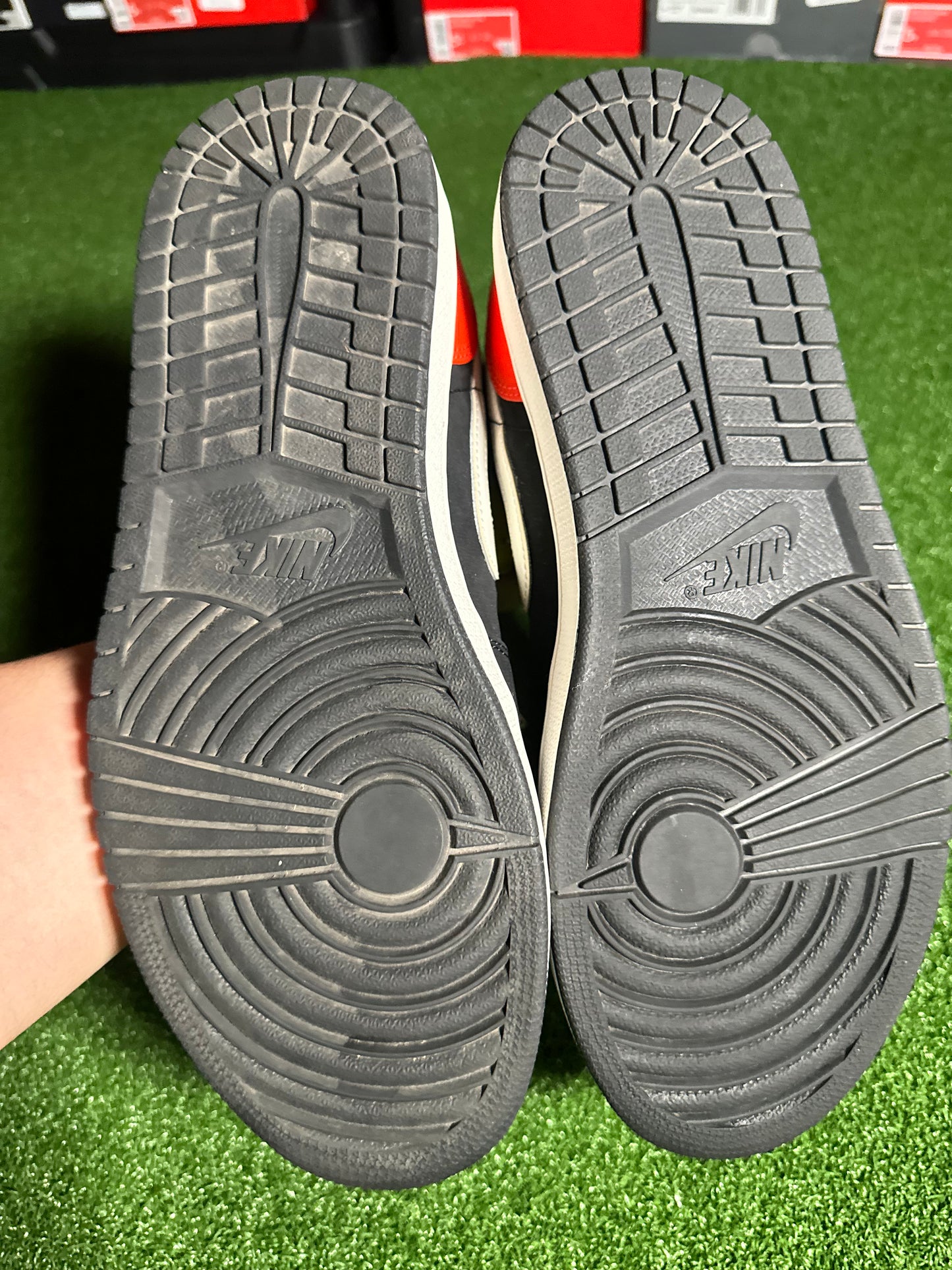 Jordan 1 Mid Black Amarillo Orange USED No Box