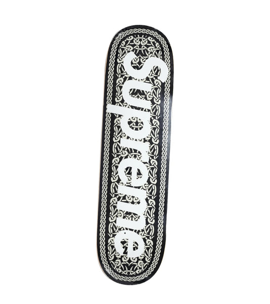 Tabla de skate Supreme Celtic Knot negra