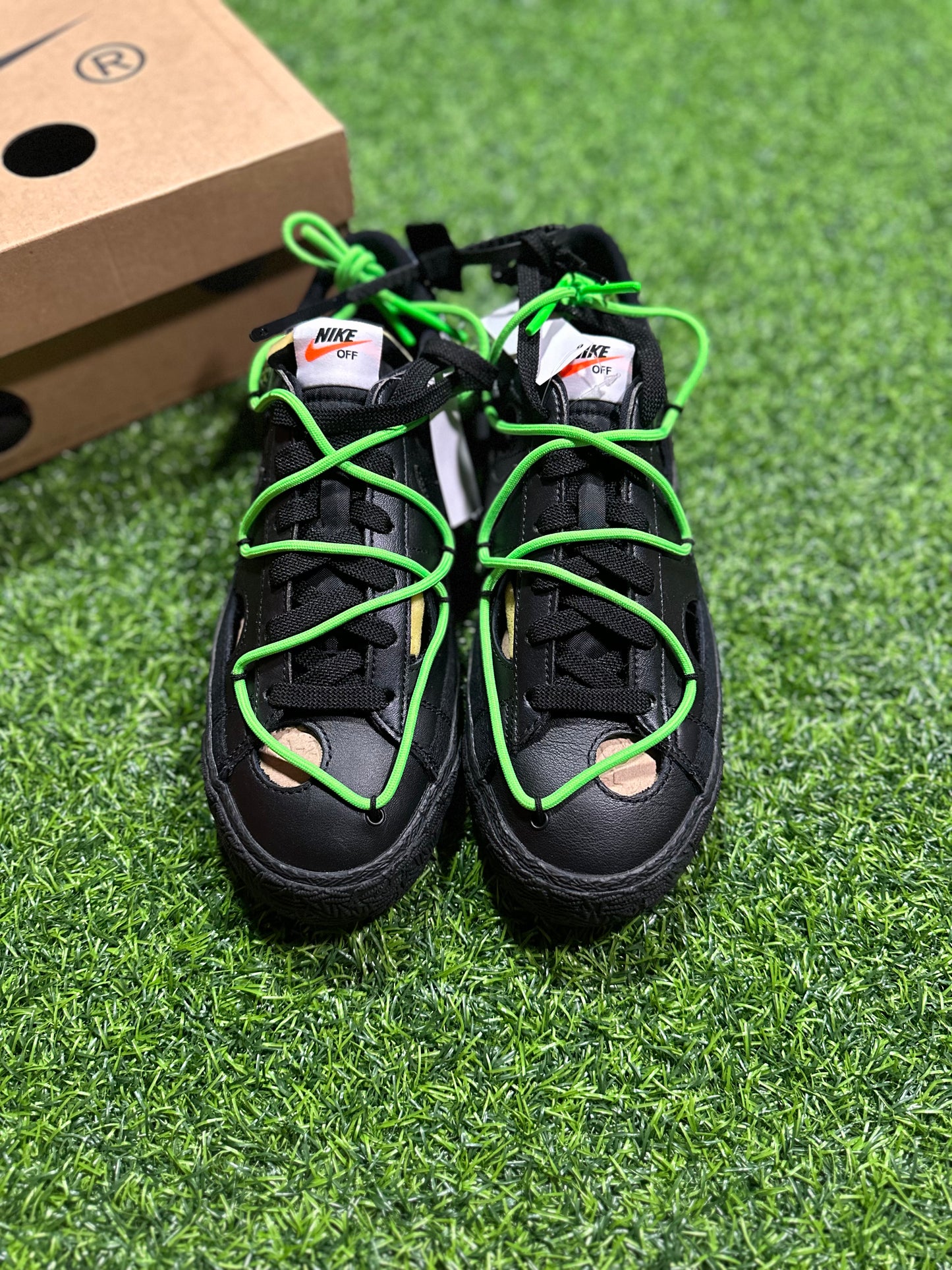 Nike Blazer Low Off-White - Black Electro Green