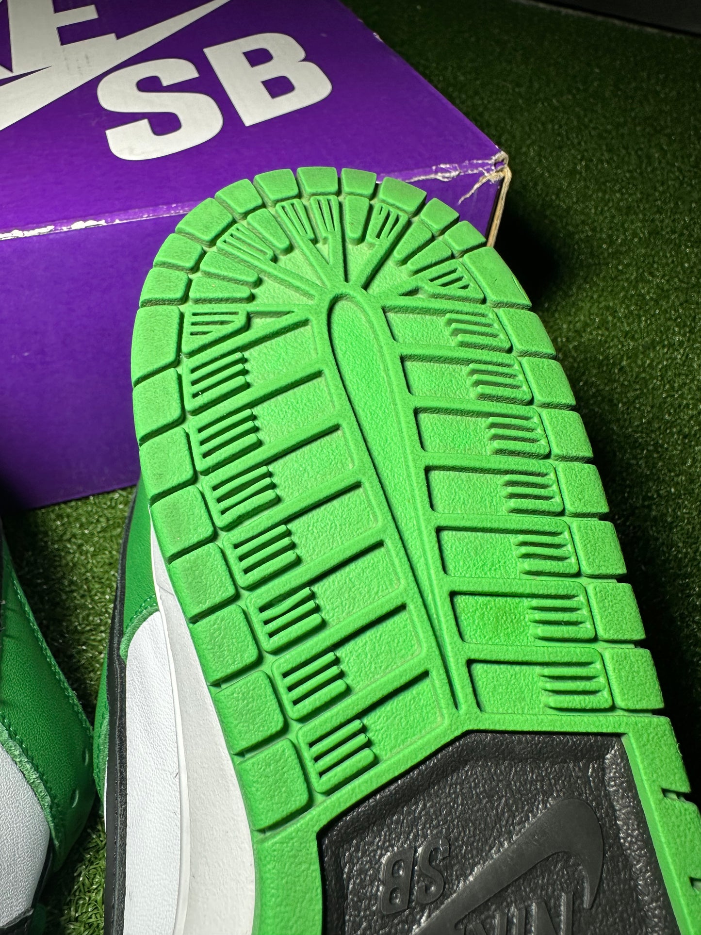 Nike SB Dunk Low “Classic Green” VNDS