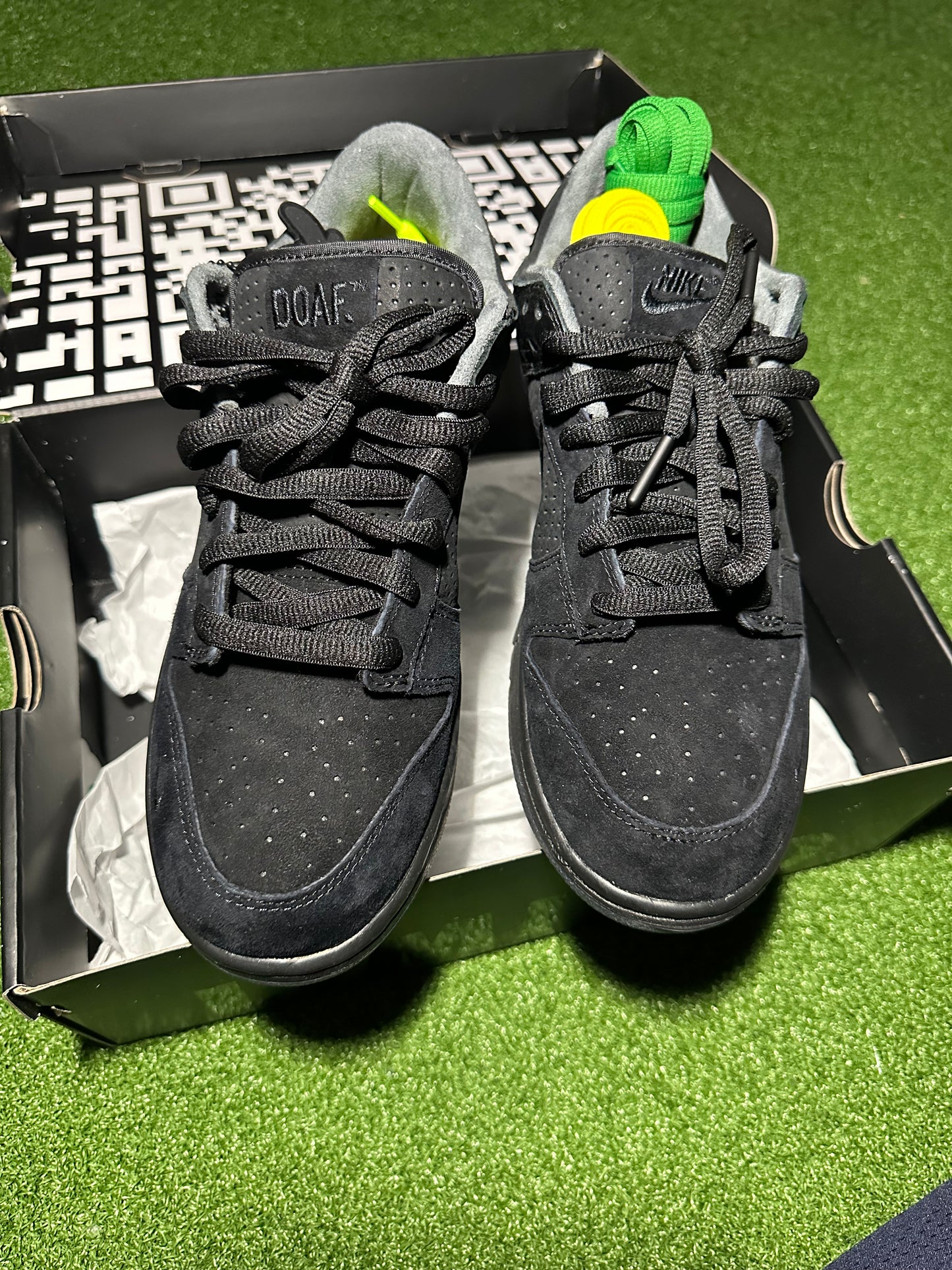Nike Dunk Low “Ducks of a Feather” Black University of Oregon PE – Limited Edition