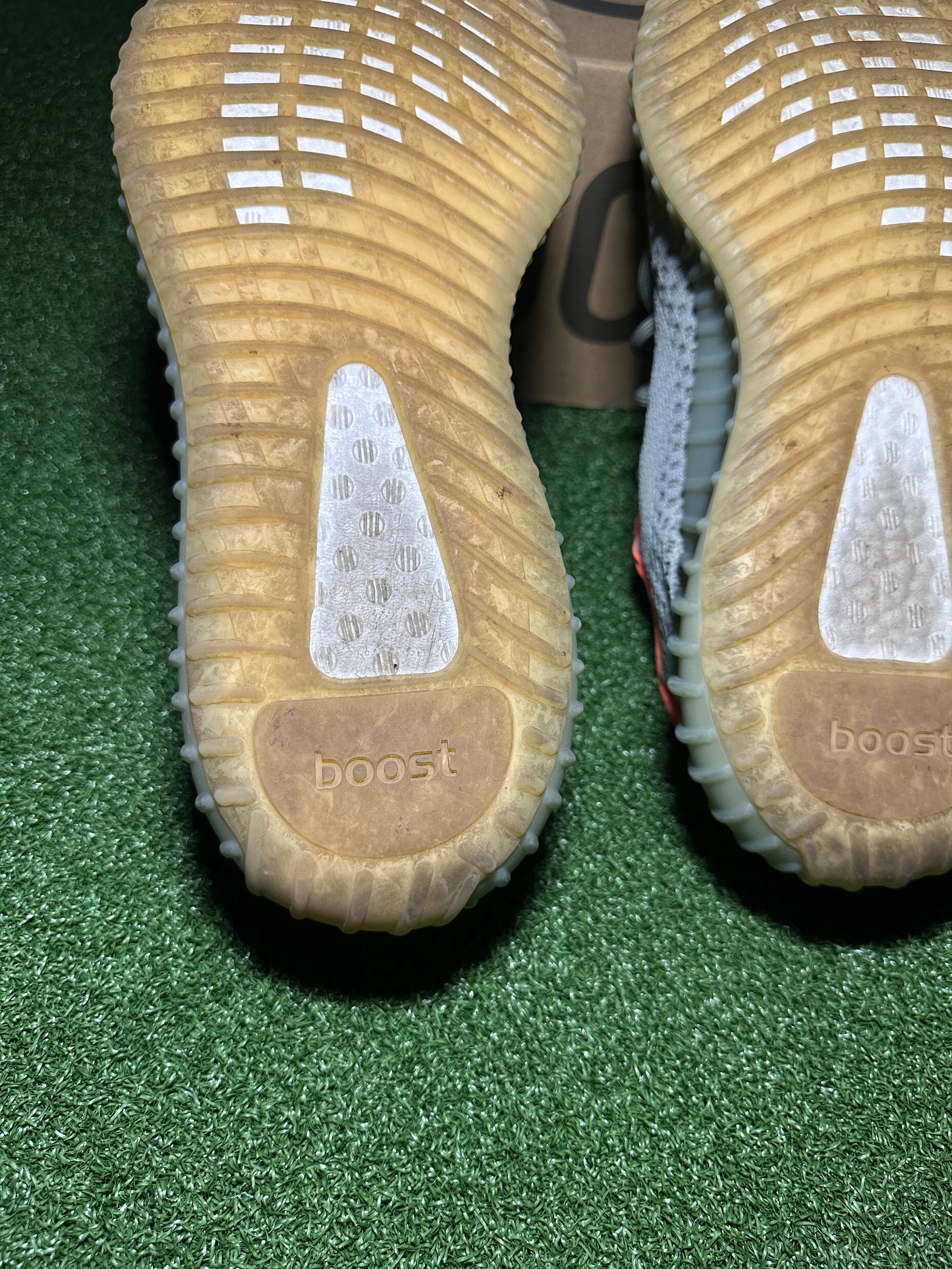 Yeezy 350 V2 "Desert Sage" Preowned