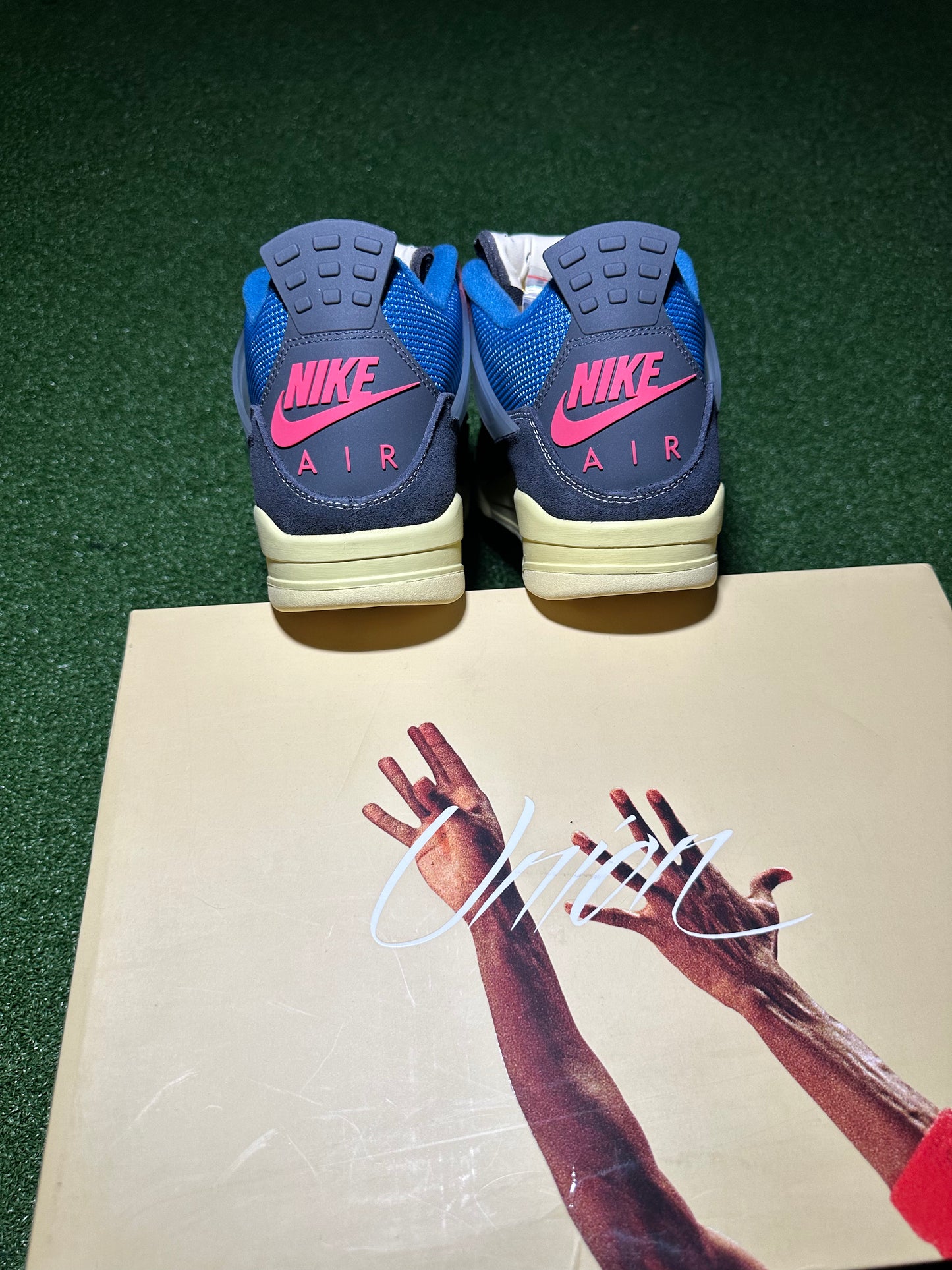Jordan 4 Retro “Union Off Noir”
