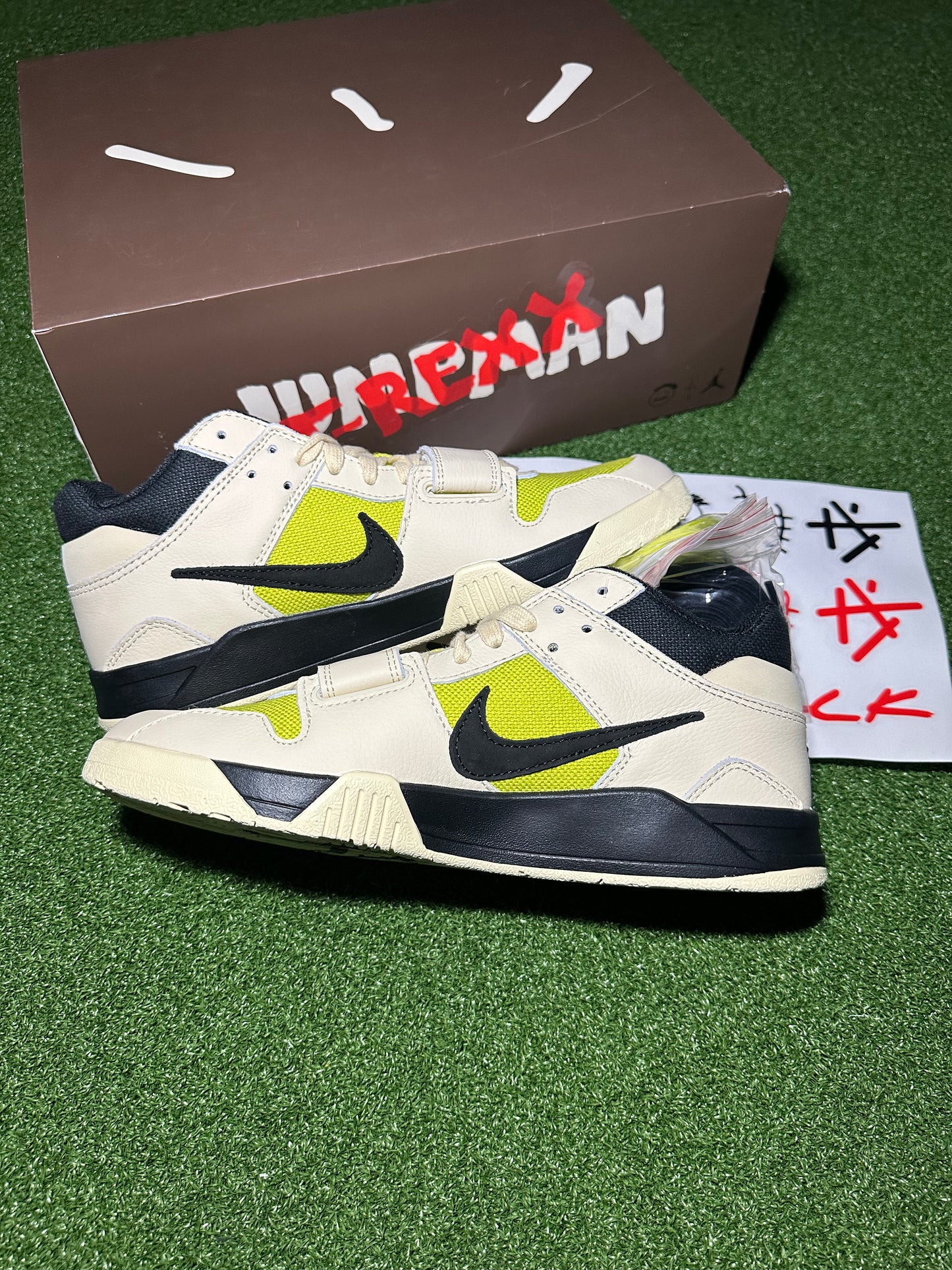 Jordan Jumpman Jack TR Travis Scott “Bright Cactus”