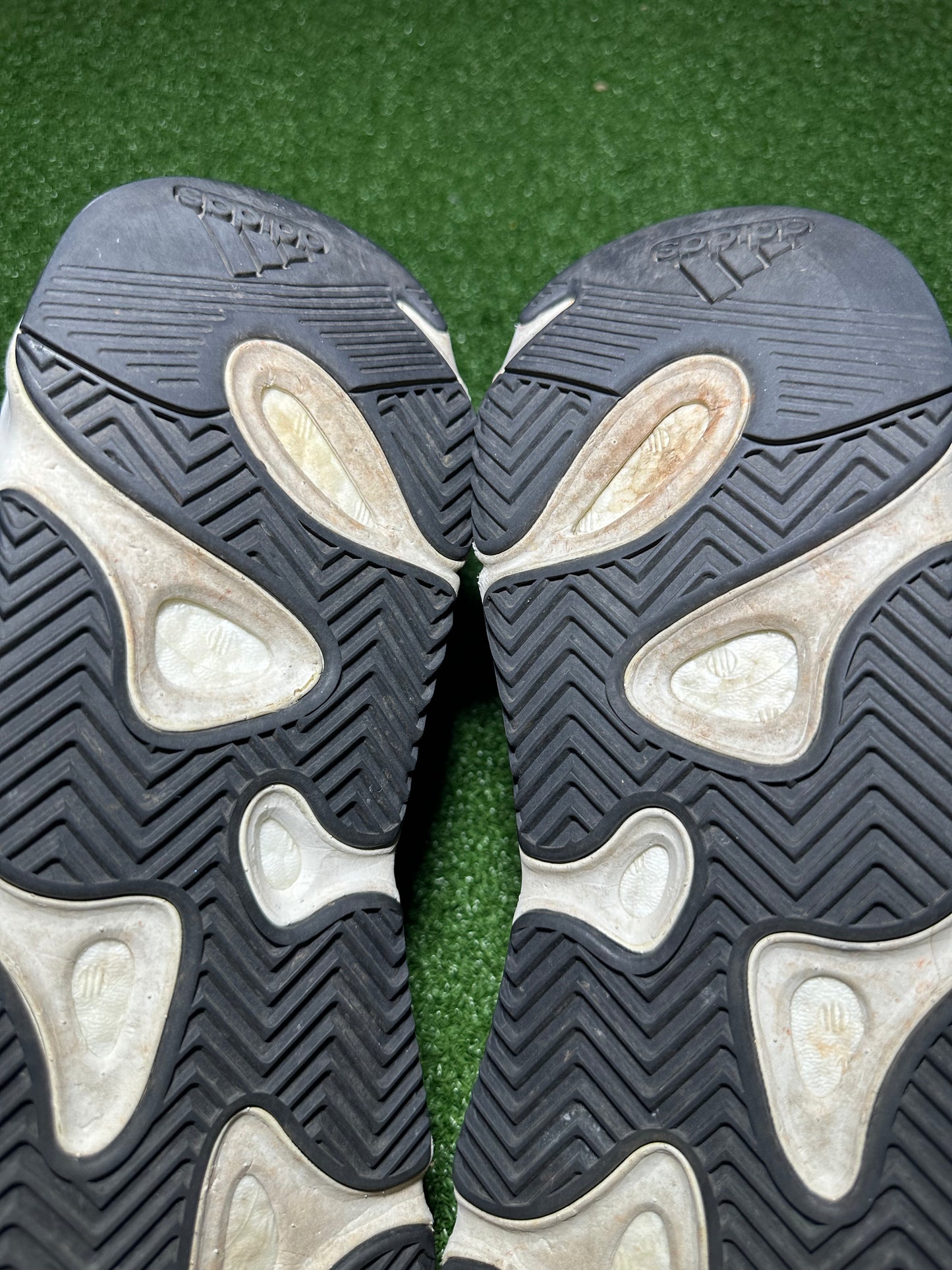 Yeezy 700 Foam Runner USED NO BOX