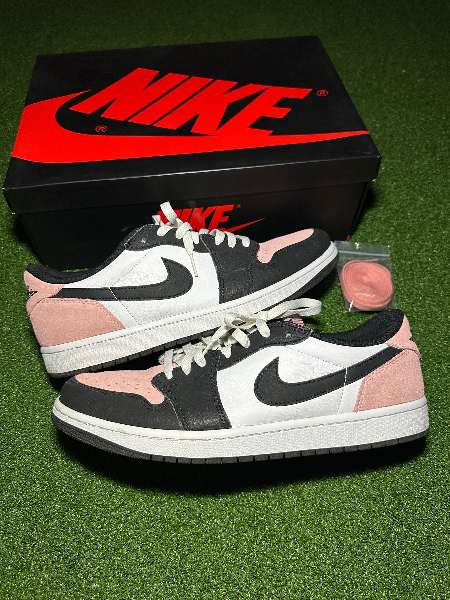 Jordan 1 Low Bleach Coral Pre owned