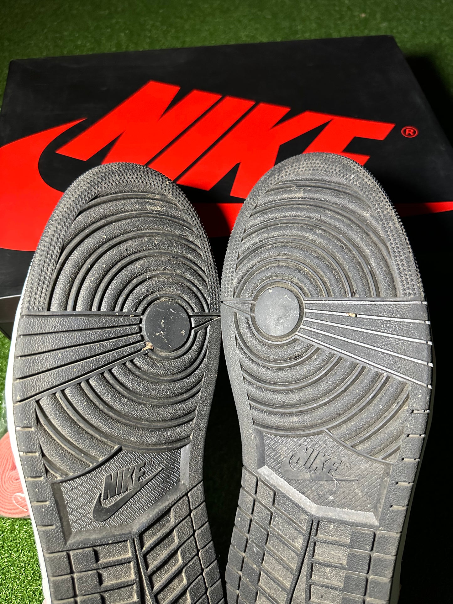 Jordan 1 Low Bleach Coral Pre owned