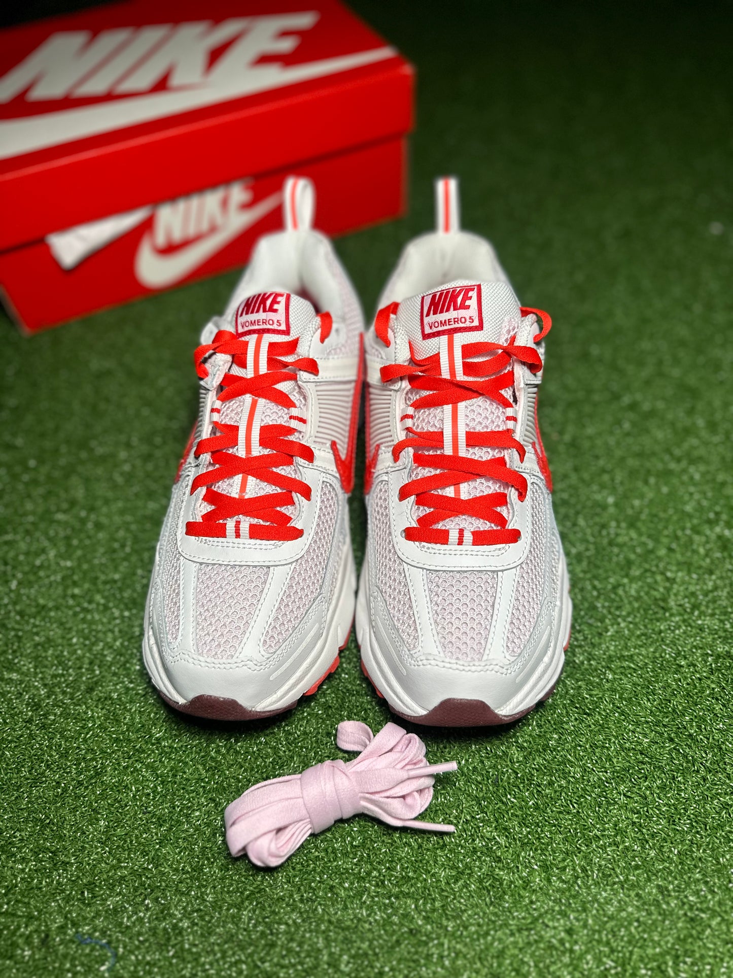Nike Zoom Vomero 5 GS 'Valentine's Day' – Special Edition