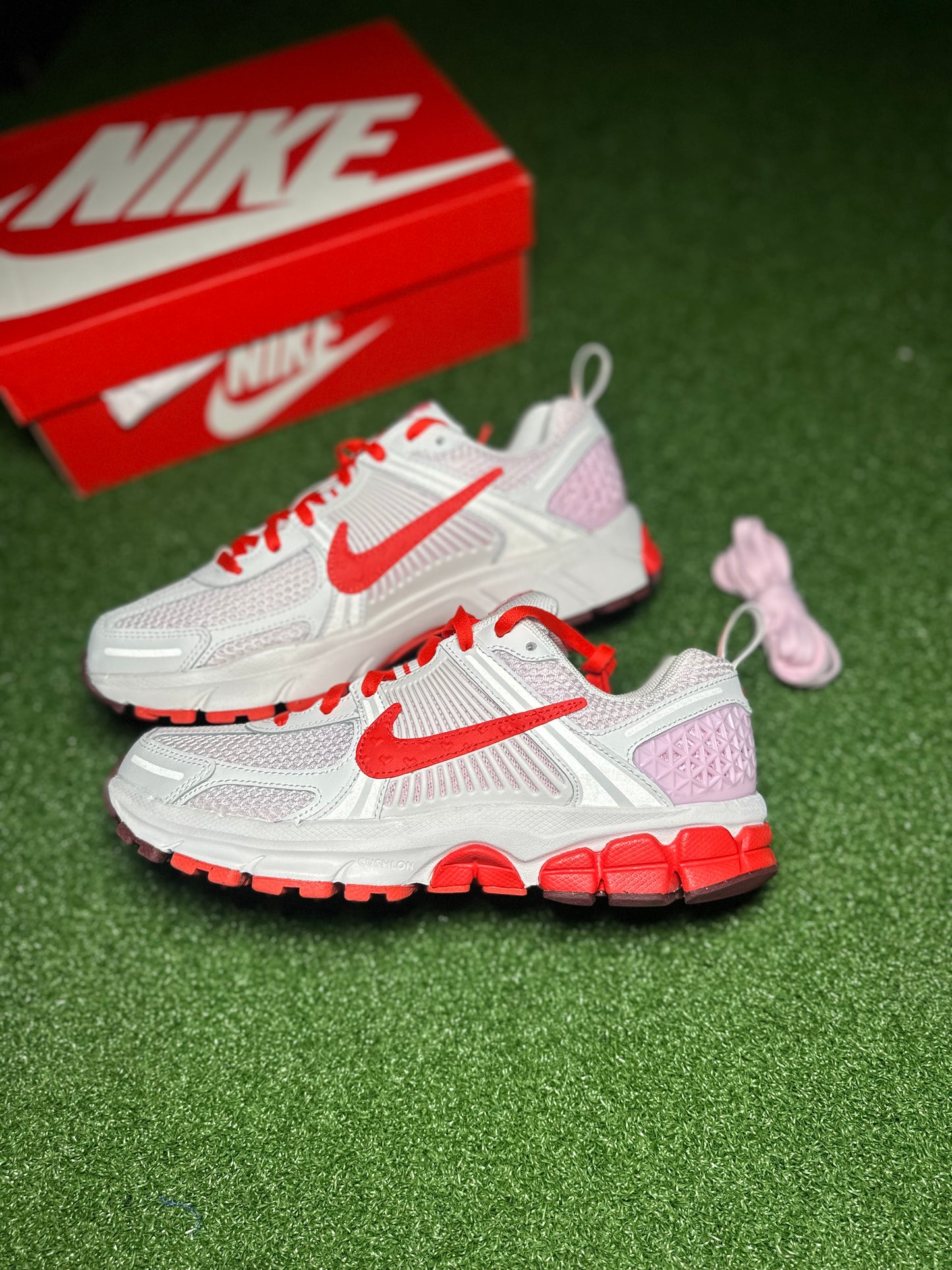 Nike Zoom Vomero 5 GS 'Valentine's Day' – Special Edition