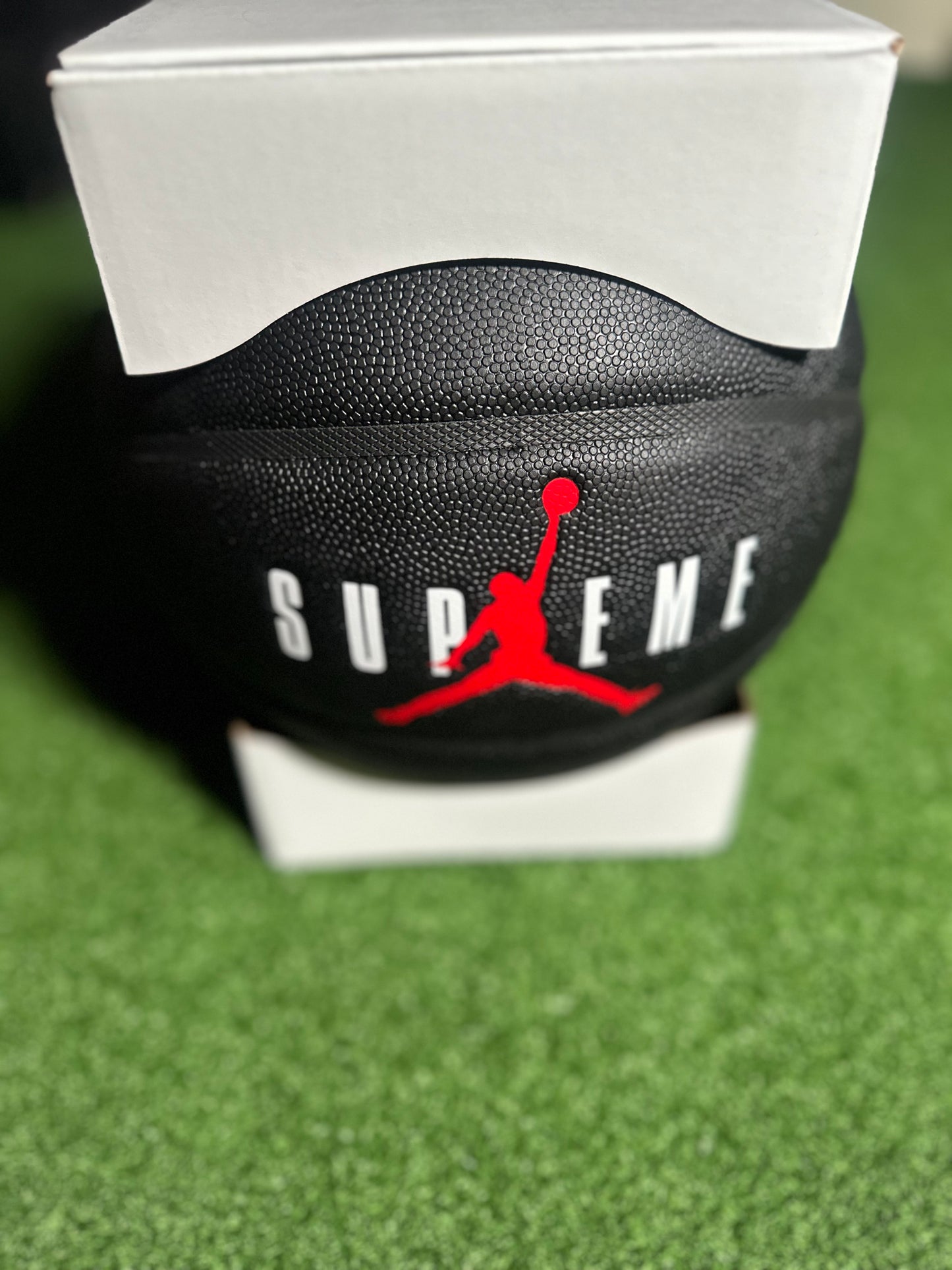 Supreme x Jordan Basketball (Black) – Collector’s Edition