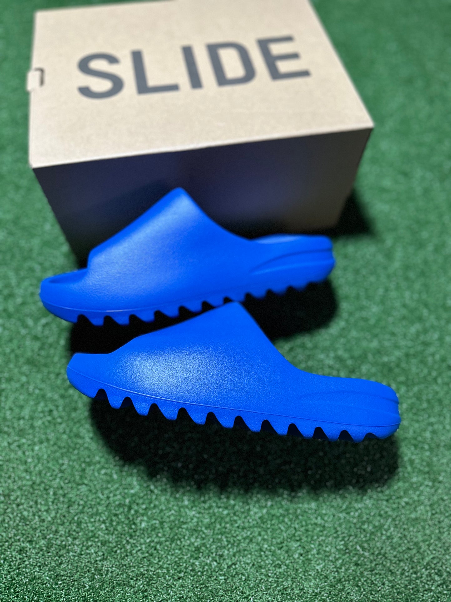 Adidas Yeezy Slide - Azure