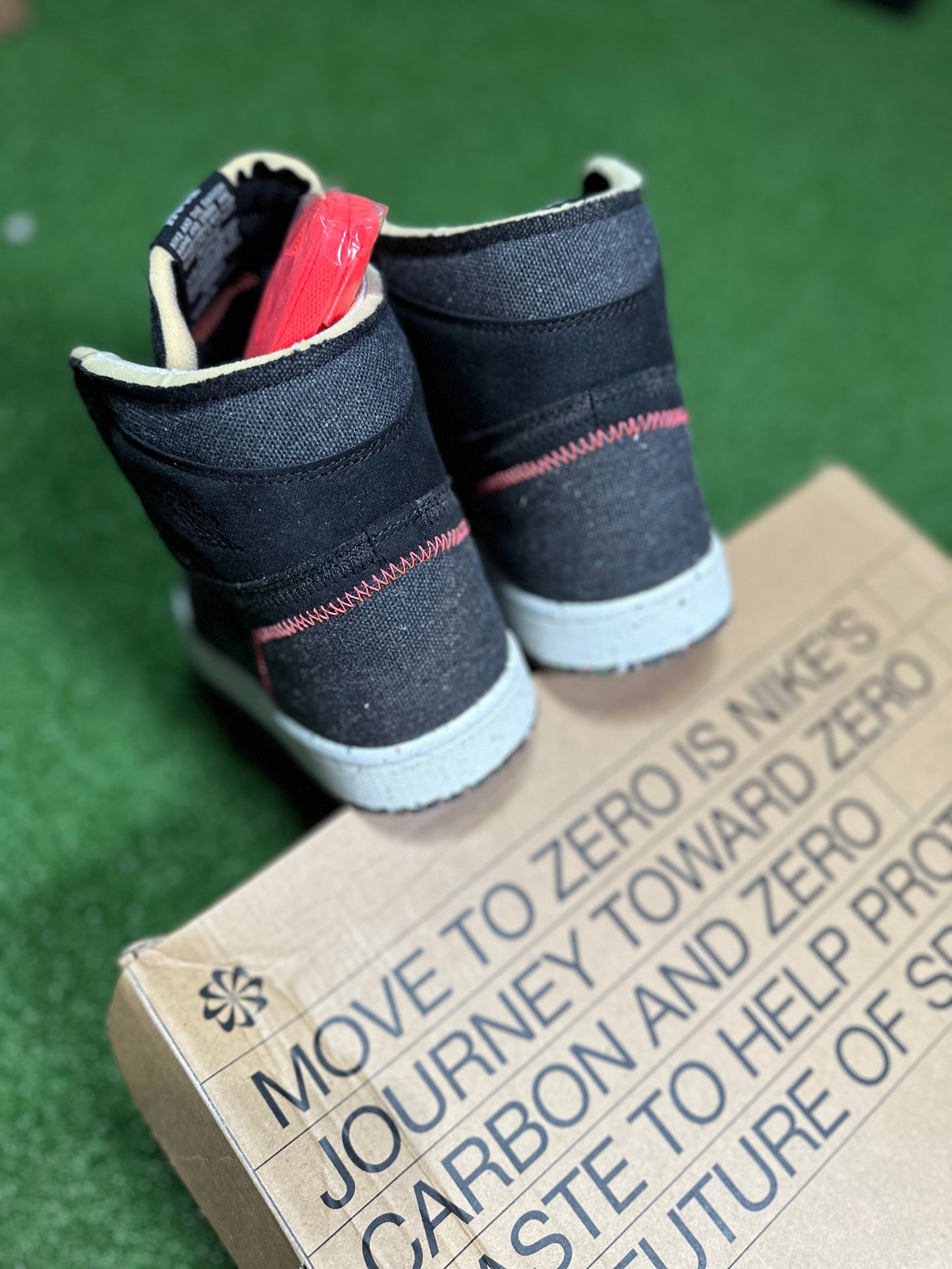 Jordan 1 Retro High Zoom Cráter