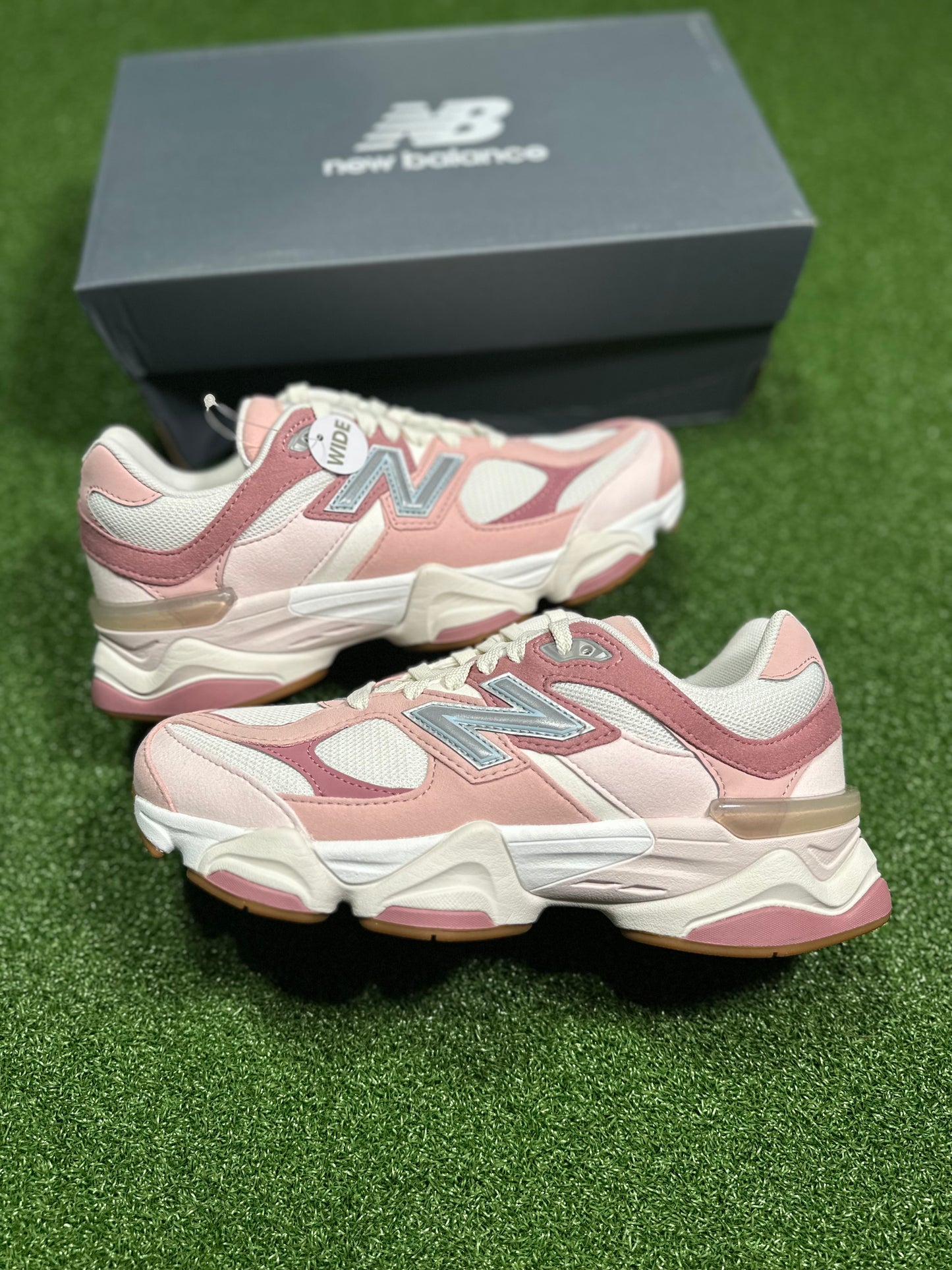 New Balance 9060 - Rose Pink (Wide) (Grade School)