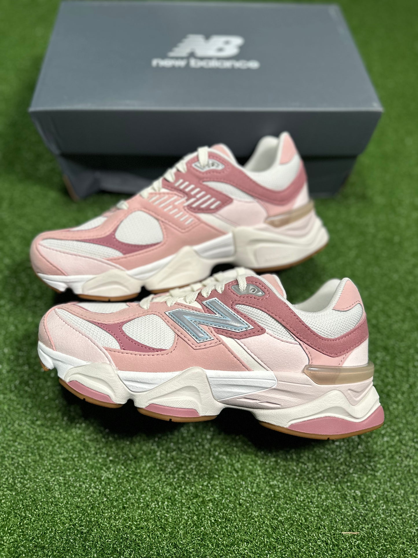 New Balance 9060 - Rose Pink (Wide) (Grade School)