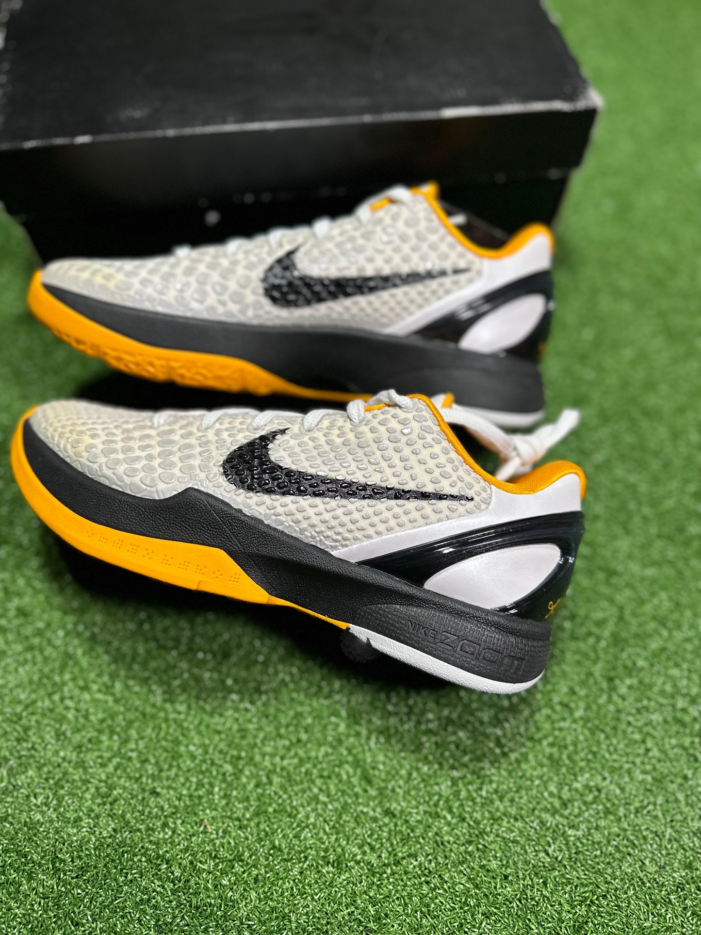Kobe 6 Protro - Playoff Pack Blanco Del Sol