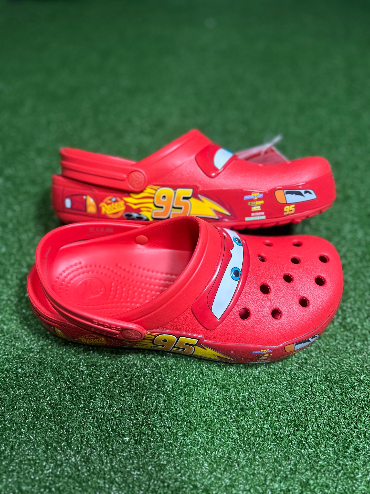 Crocs Classic Clog Lightning McQueen
