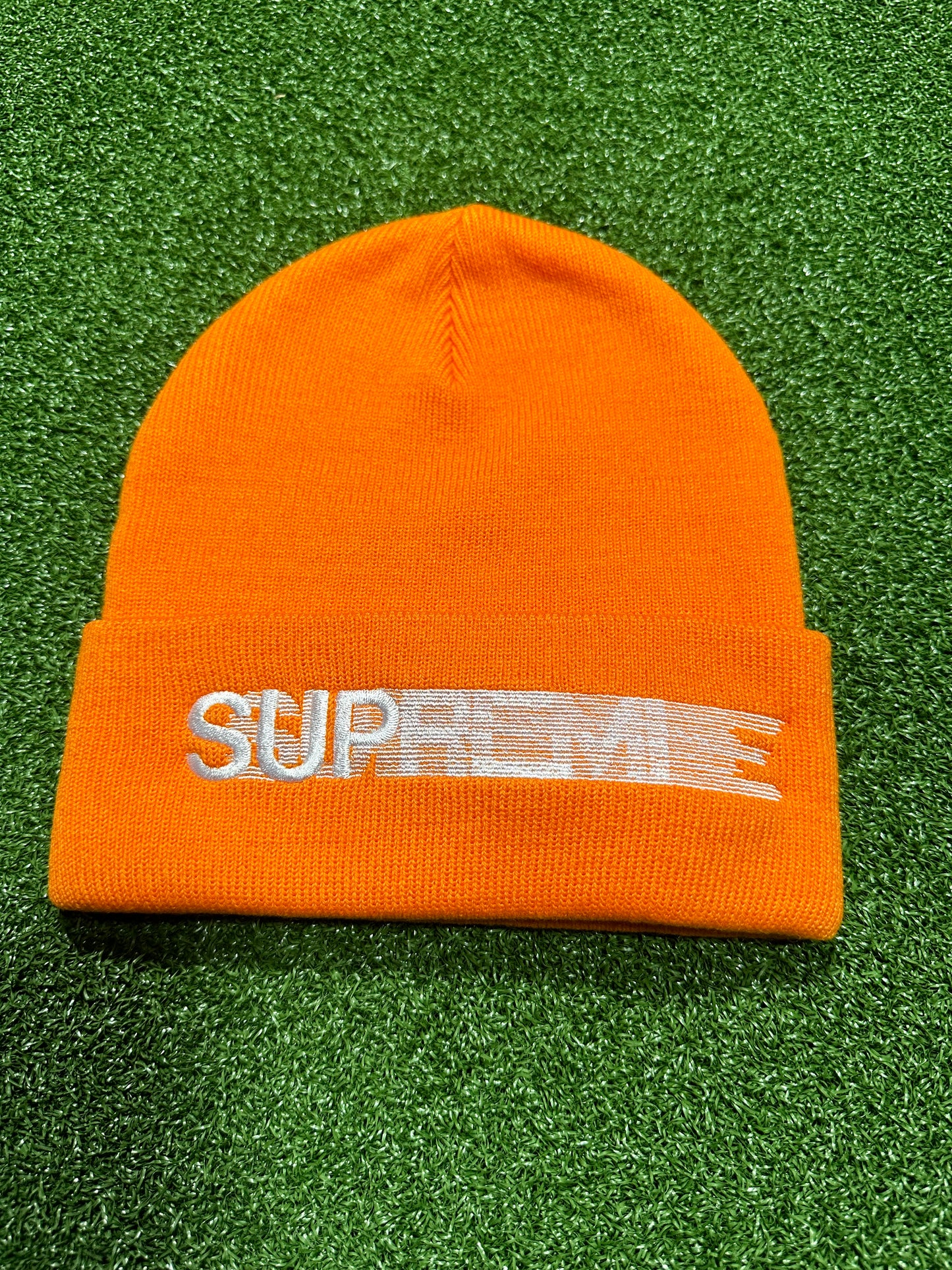 Gorro con el logotipo de Supreme Motion (SS23)