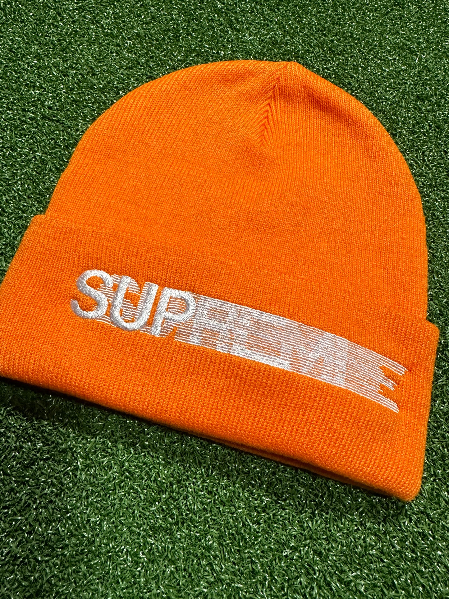 Gorro con el logotipo de Supreme Motion (SS23)