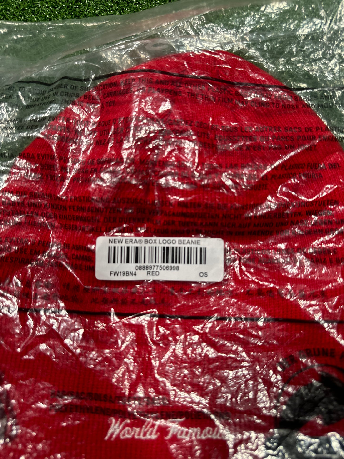 Gorro con logo en forma de bandana de Supreme New Era (otoño/invierno 2019) en rojo