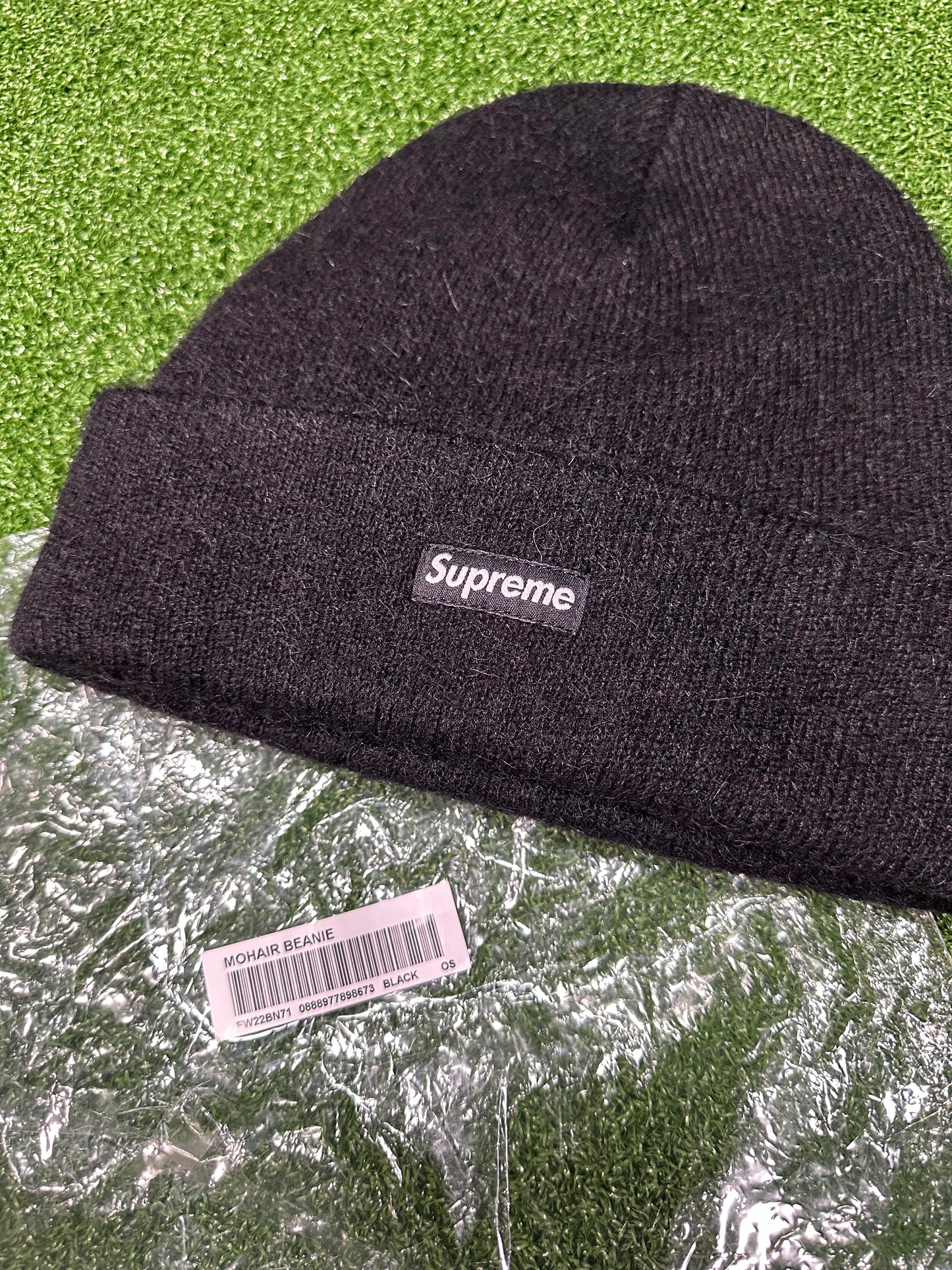 Gorro de mohair Supreme (otoño/invierno 2022) negro