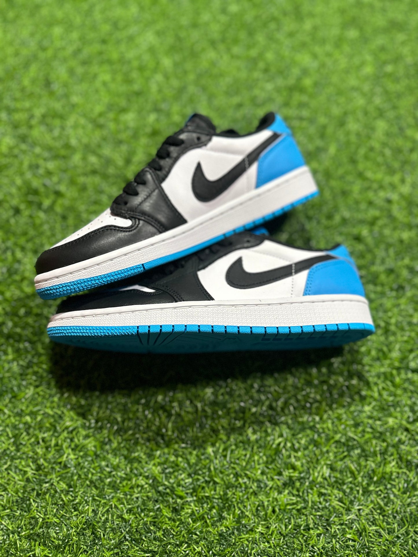 Jordan 1 Retro Low OG - Azul polvo
