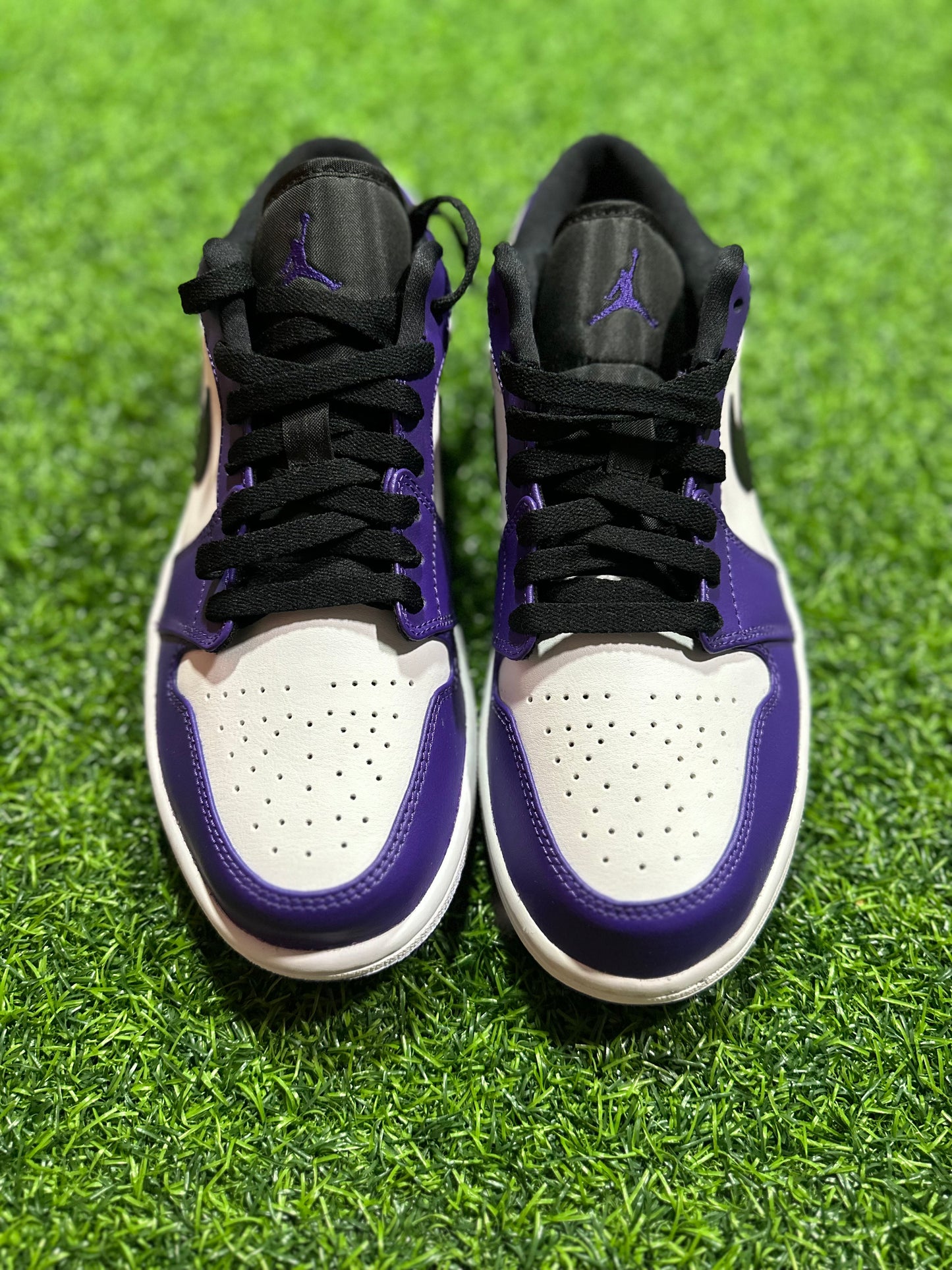 Jordan 1 Low - Púrpura cancha