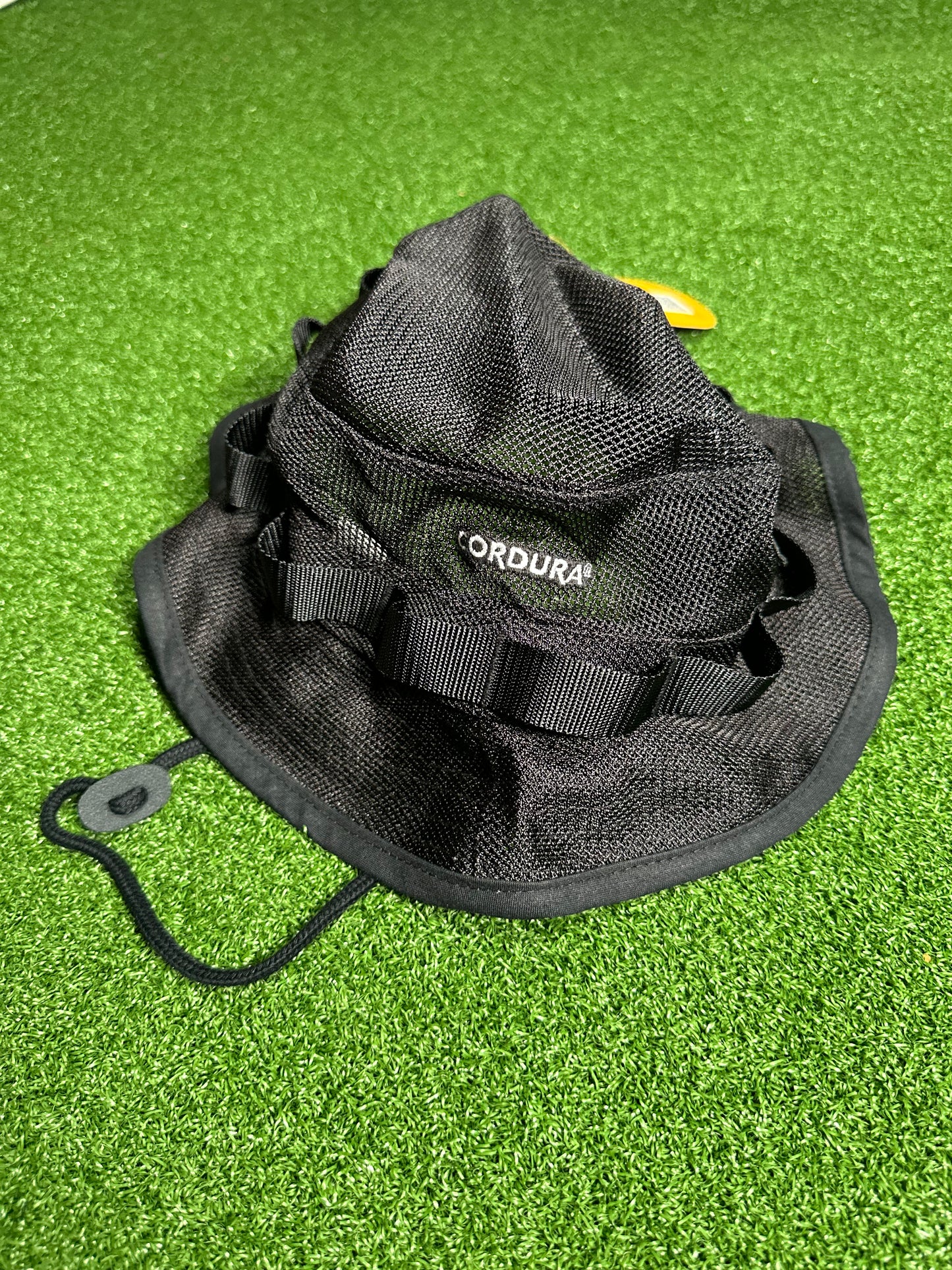 Boonie de malla Supreme Cordura, color negro