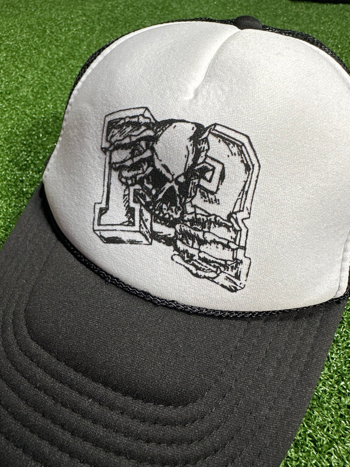 Gorra de camionero Revenge negra