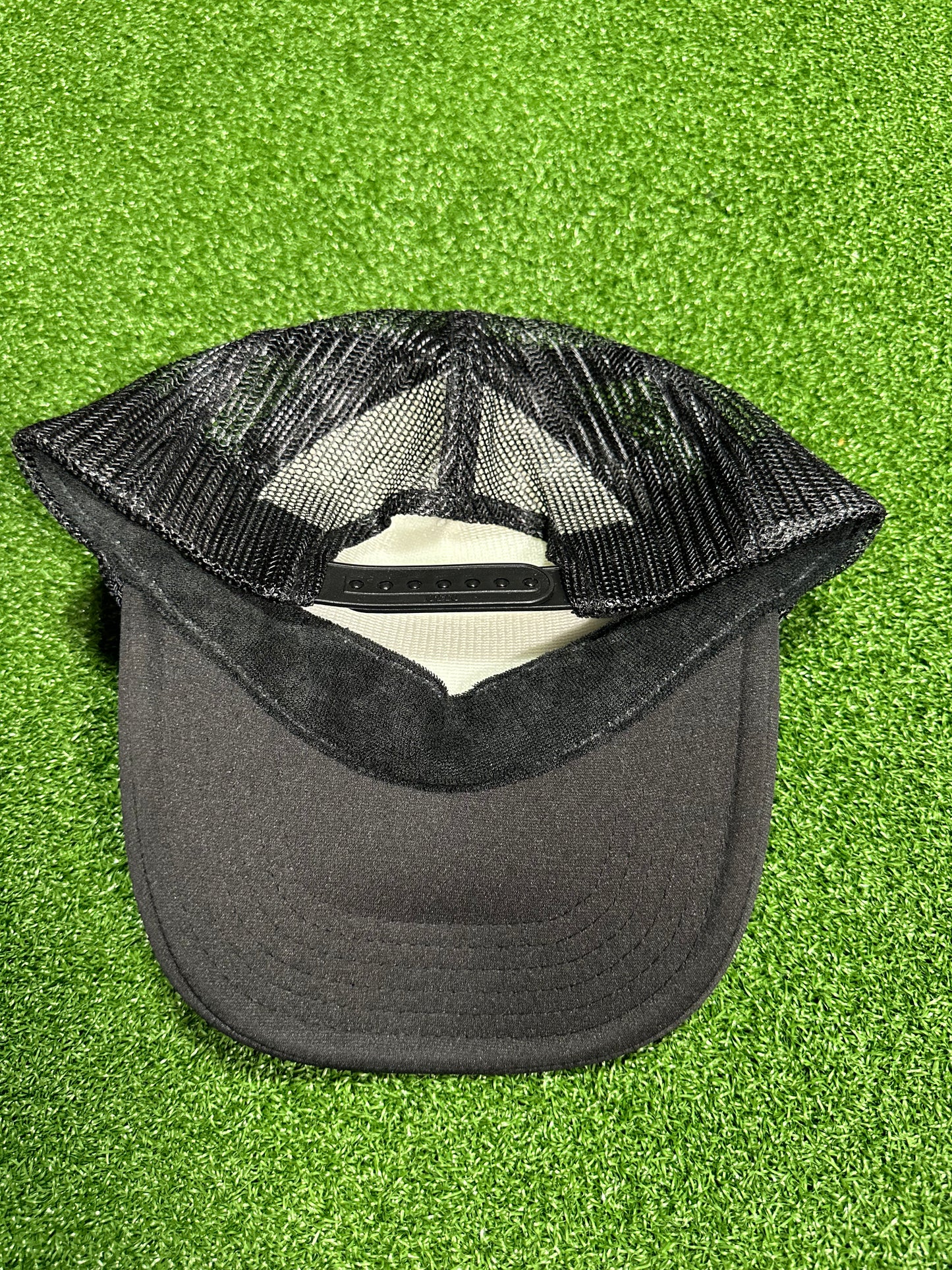 Gorra de camionero Revenge negra