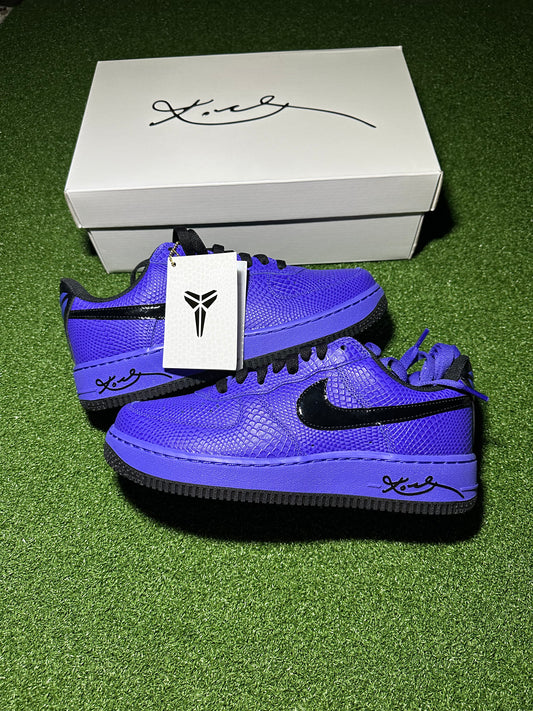 Nike Air Force 1 Low Kobe Bryant x FC Barcelona Persian Violet Side View With Tag