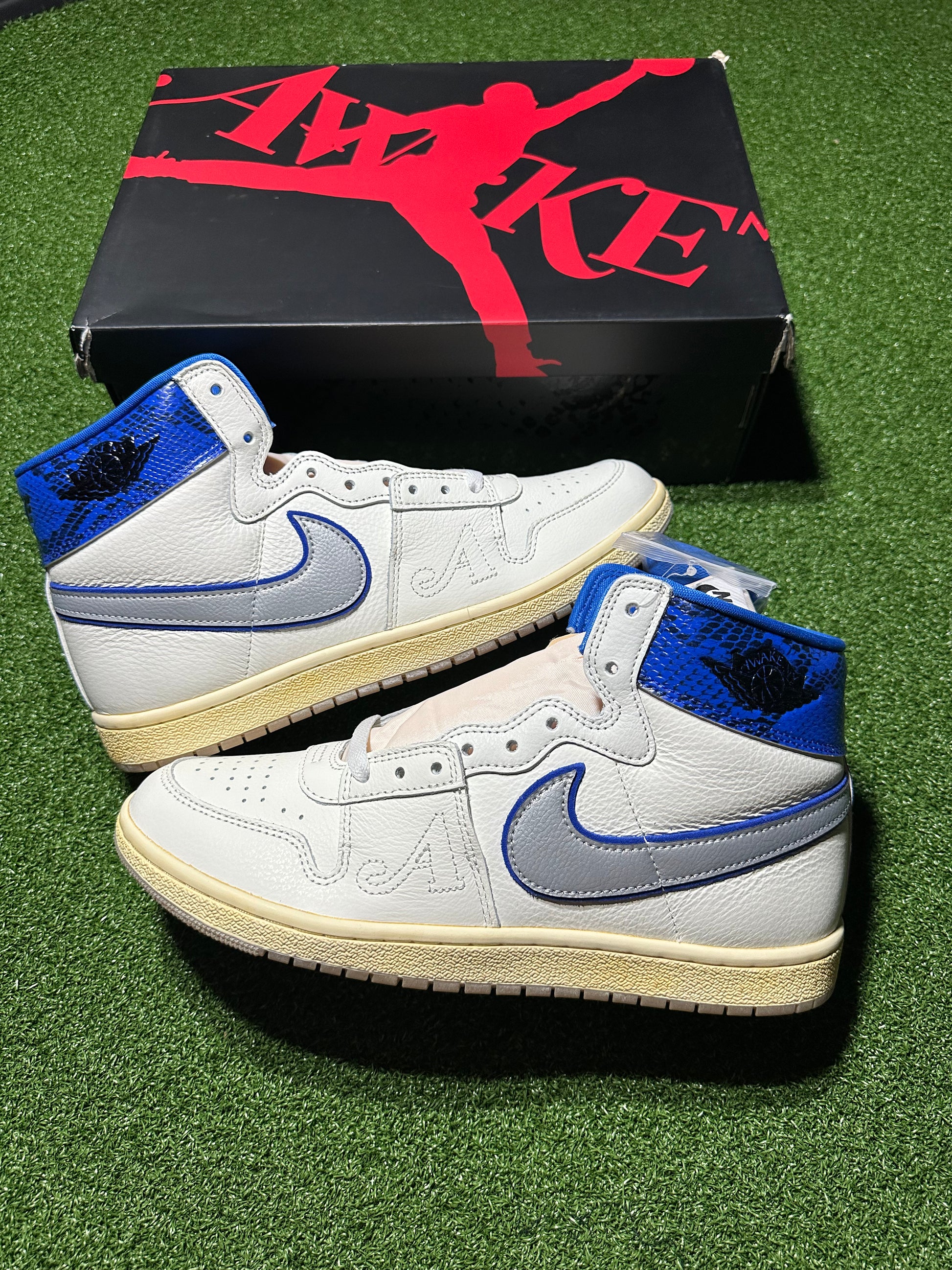 Nike Air Ship Awake NY Game Royal Side View