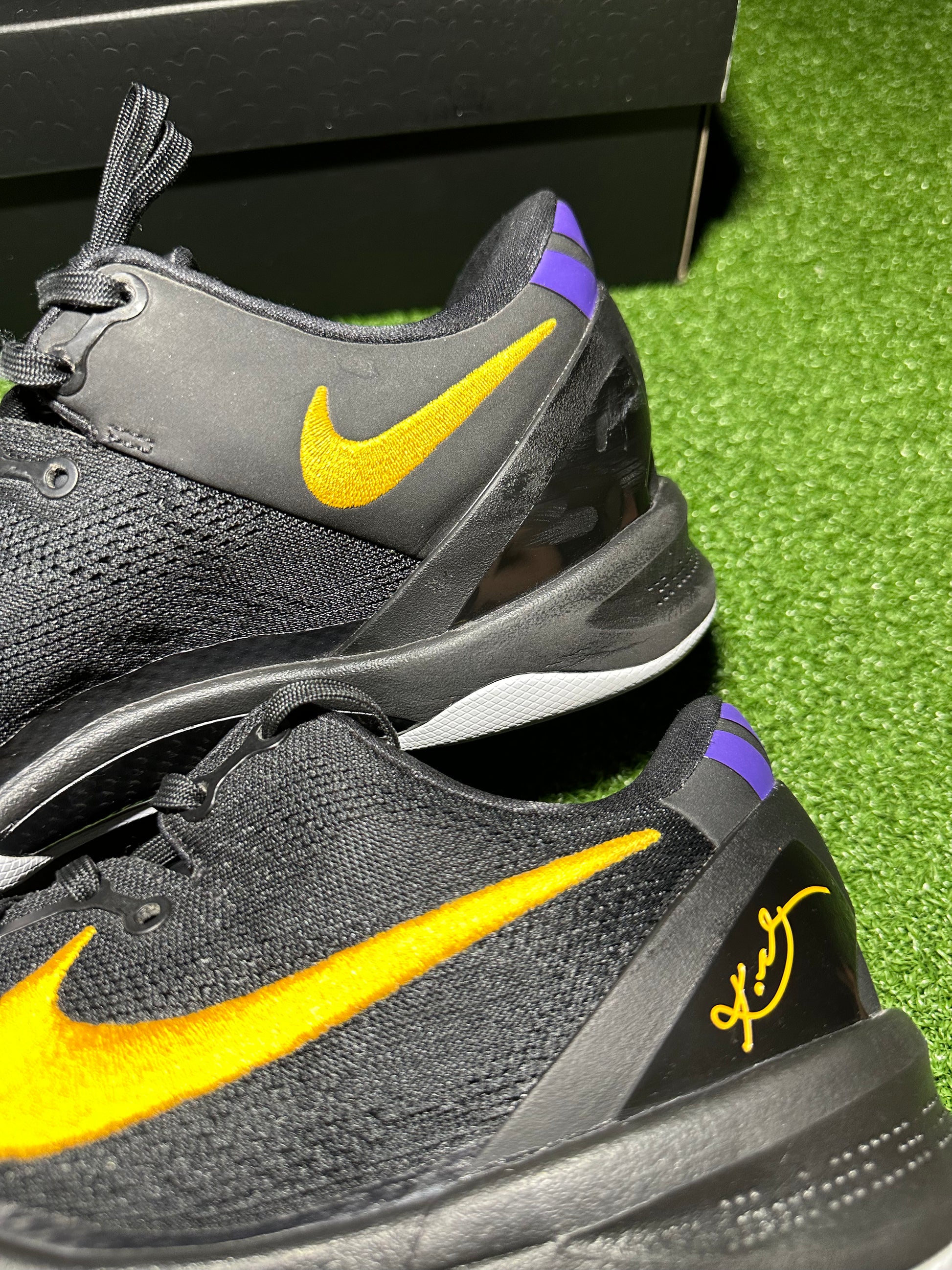Nike Kobe 8 Protro Lakers Away Side Inside View Detail Close Up