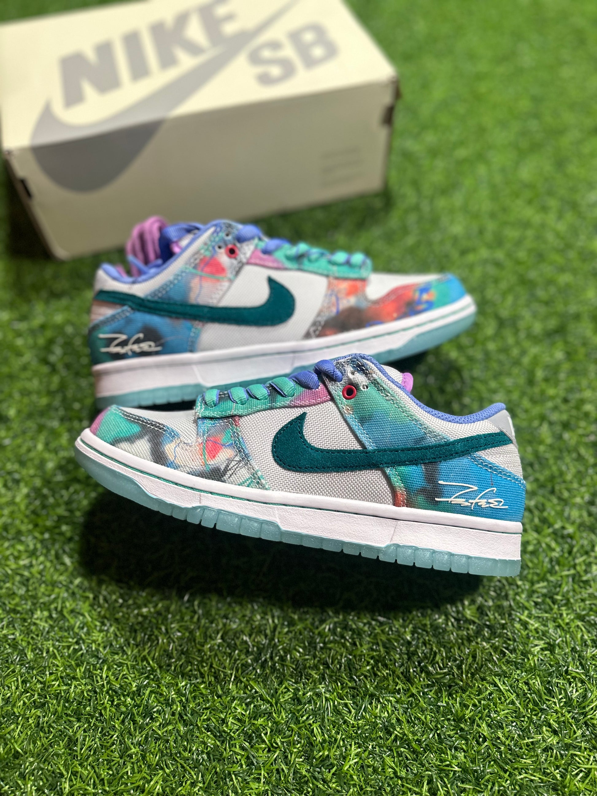 Nike SB Dunk Low Futura Laboratories Bleached Aqua Side View