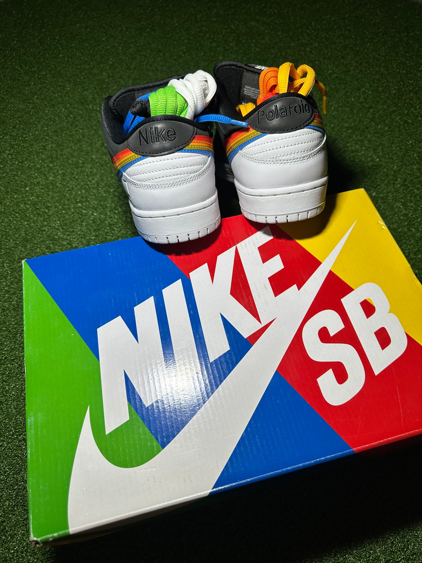 Nike SB Dunk Low Polaroid Heel Detail