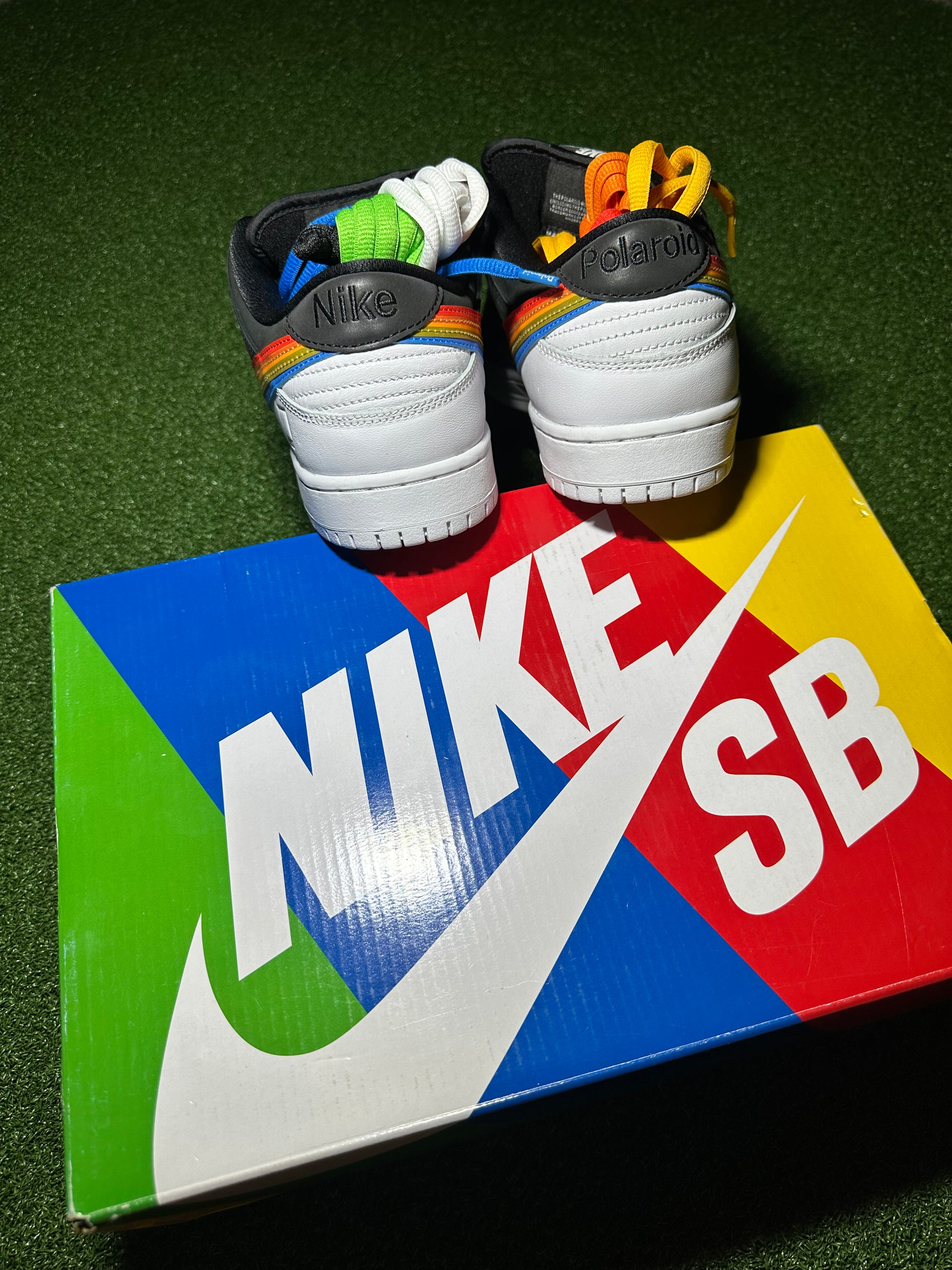 Nike SB Dunk Low Polaroid Heel Detail
