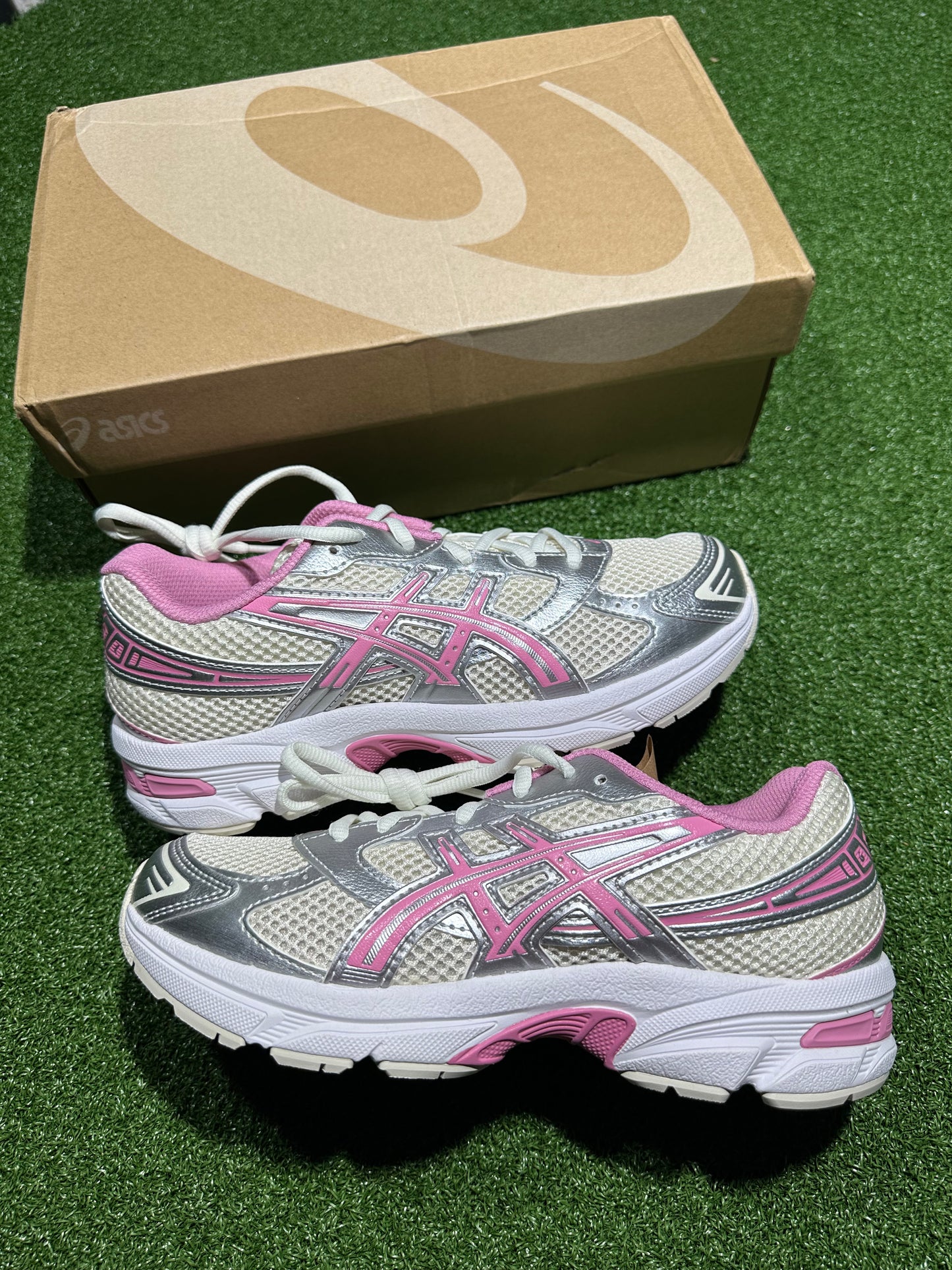 ASICS Gel-1130 GS Cream Sweet Pink running sneakers side profile