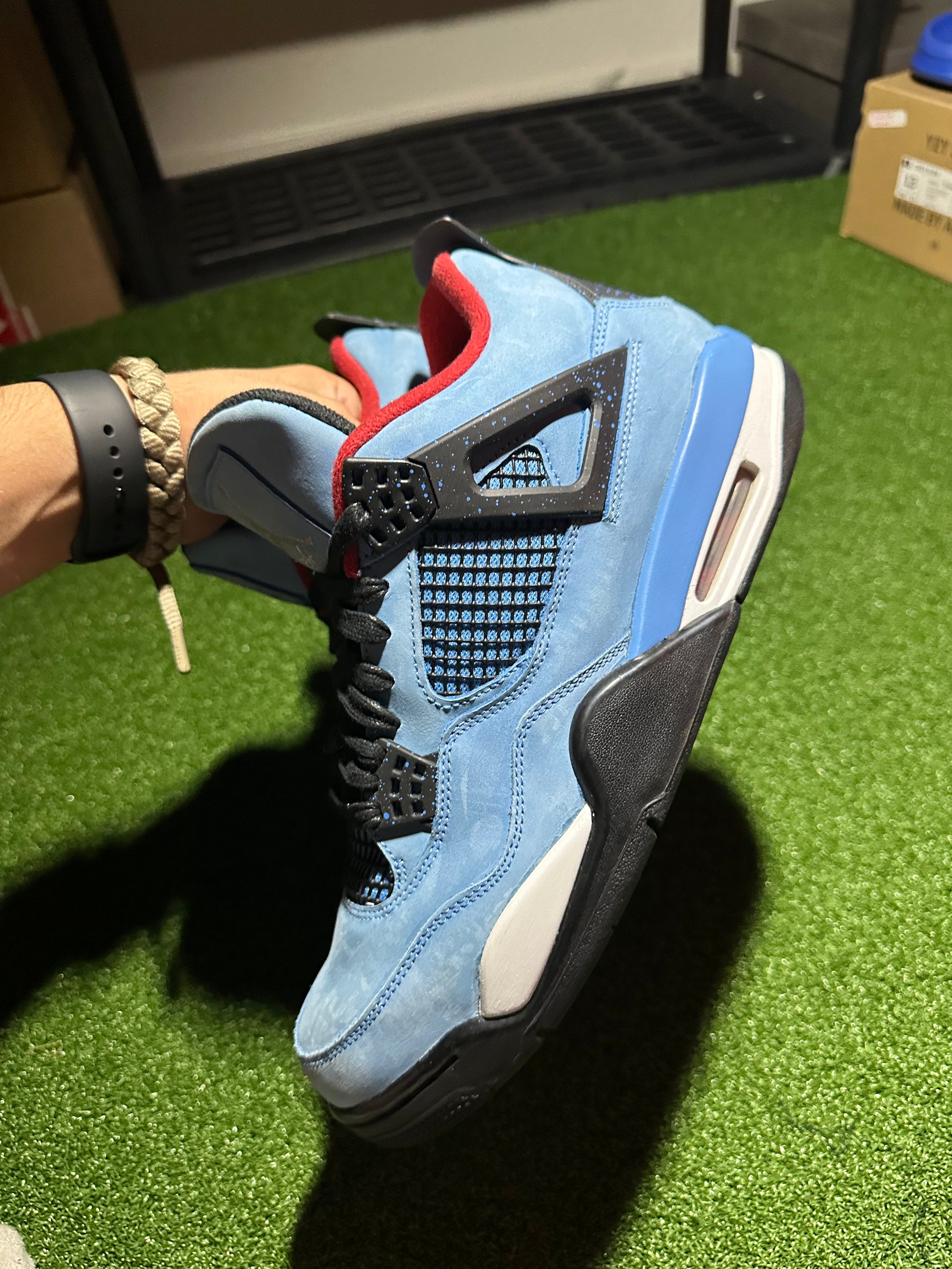 Preowned Travis Scott Jordan 4 Sneakers