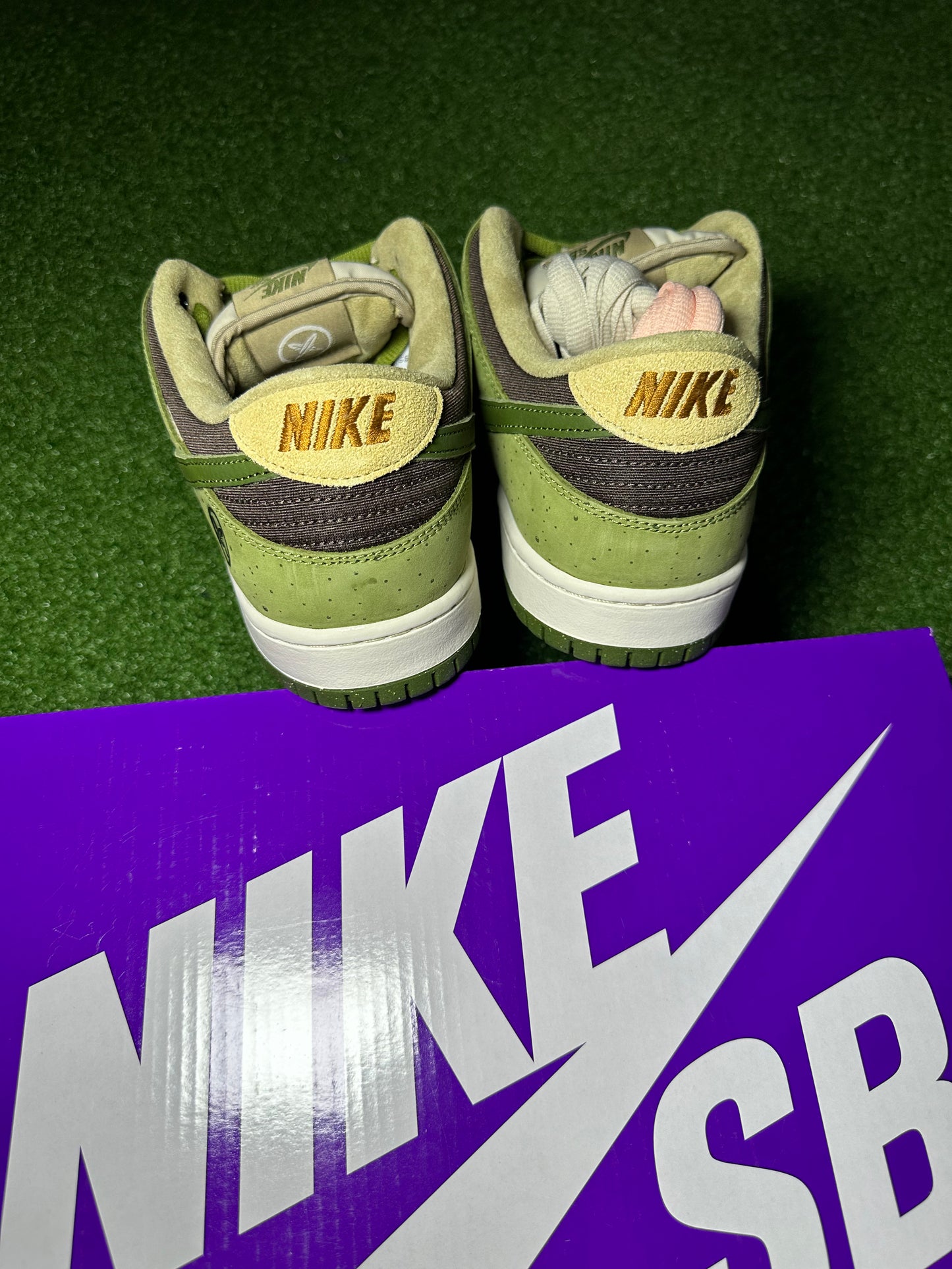 Heel view and logos on Yuto SB Dunk Low