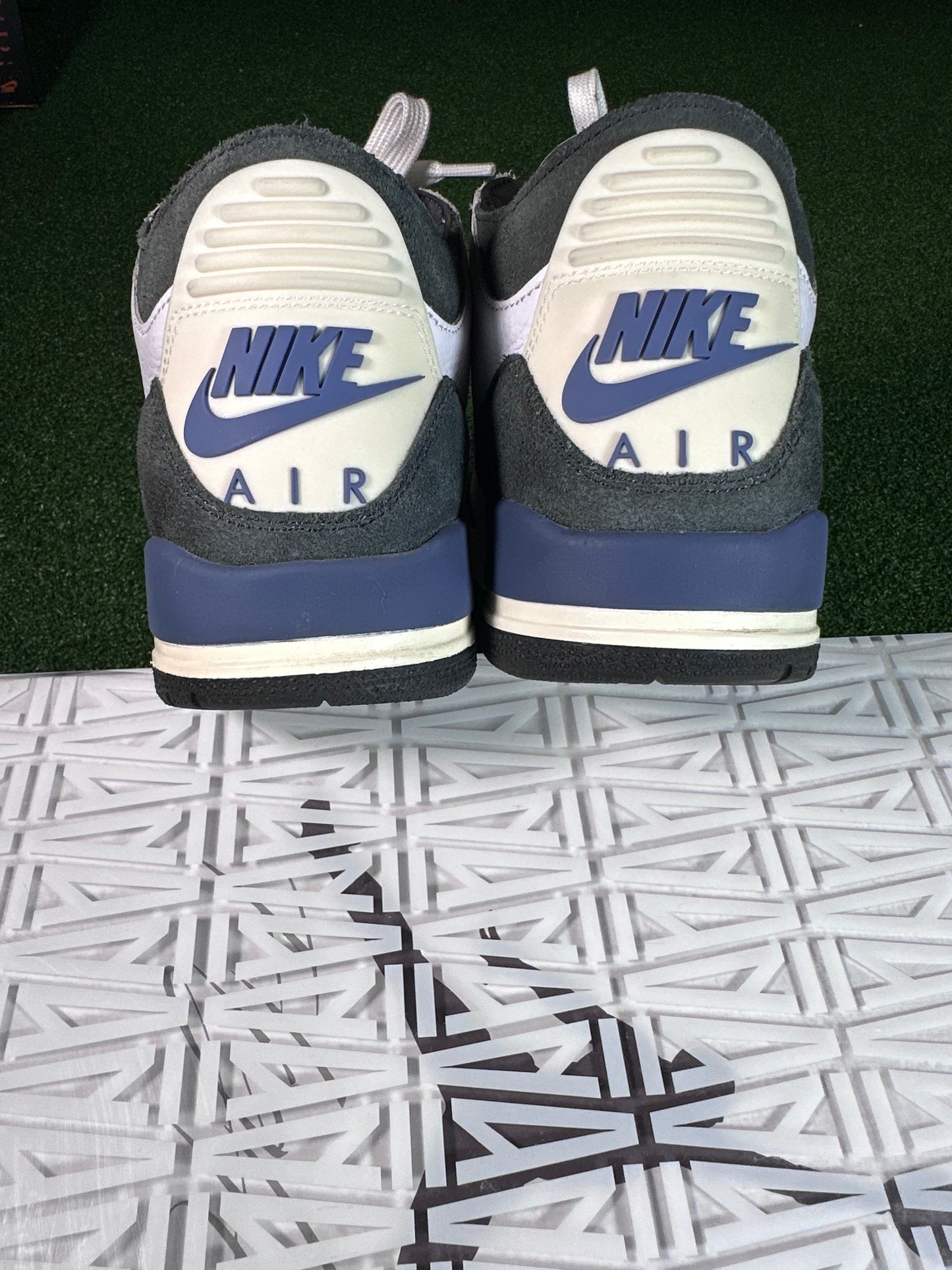 Jordan 3 Retro A Ma Maniere Diffused Blue USED