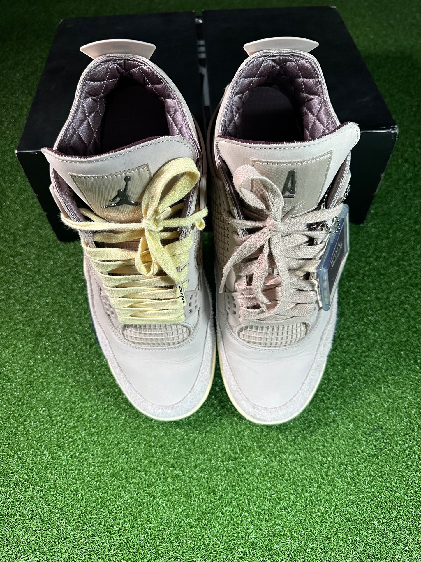 Jordan 4 Retro OG SP A Ma Maniére While You Were Sleeping (Women's) USED