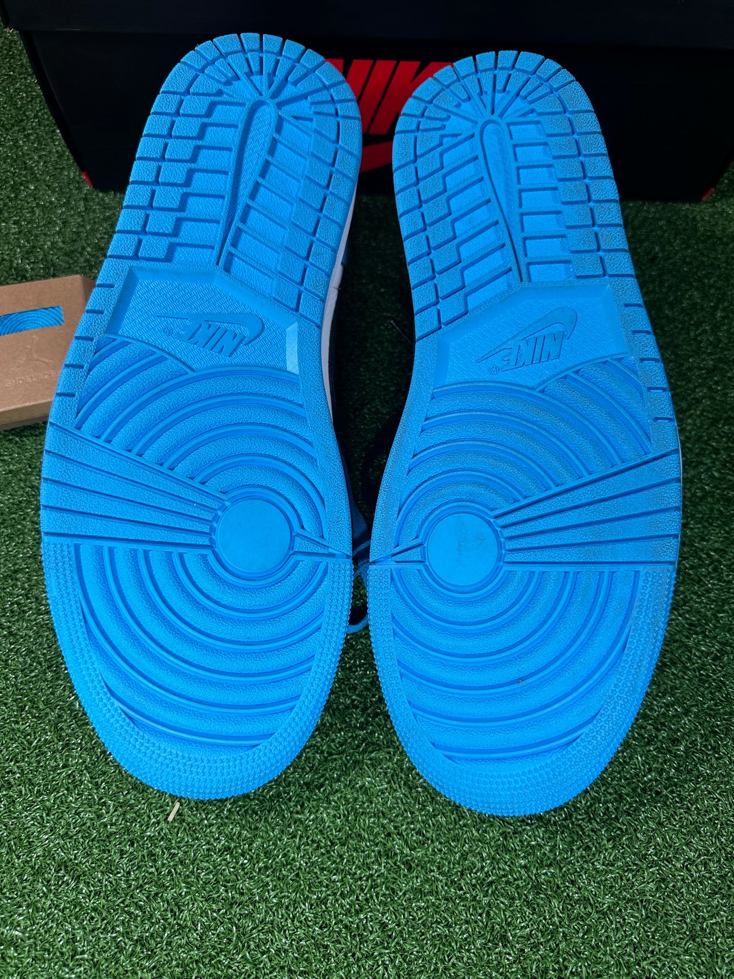 Jordan 1 Retro Low OG Black Dark Powder Blue LIKE NEW