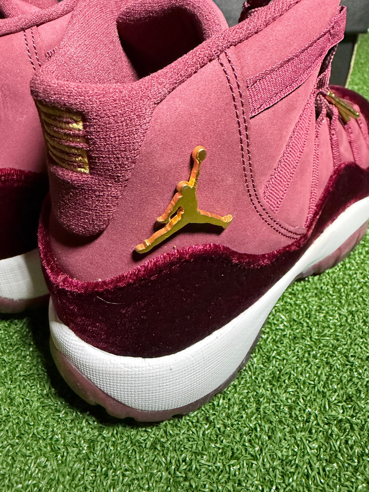 Jordan 11 Retro Heiress Night Maroon (GS)