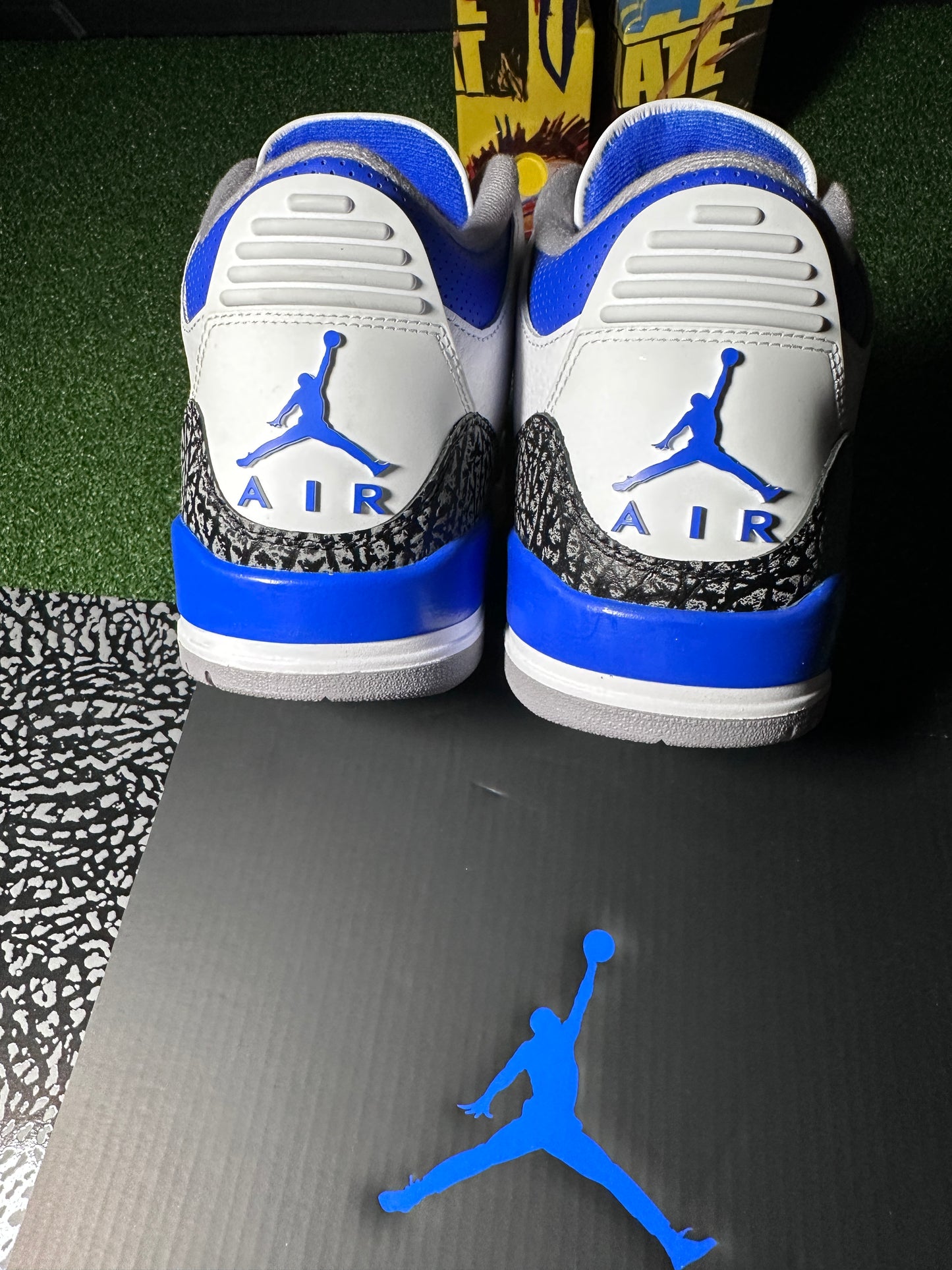 Jordan 3 Retro “Racer Blue”